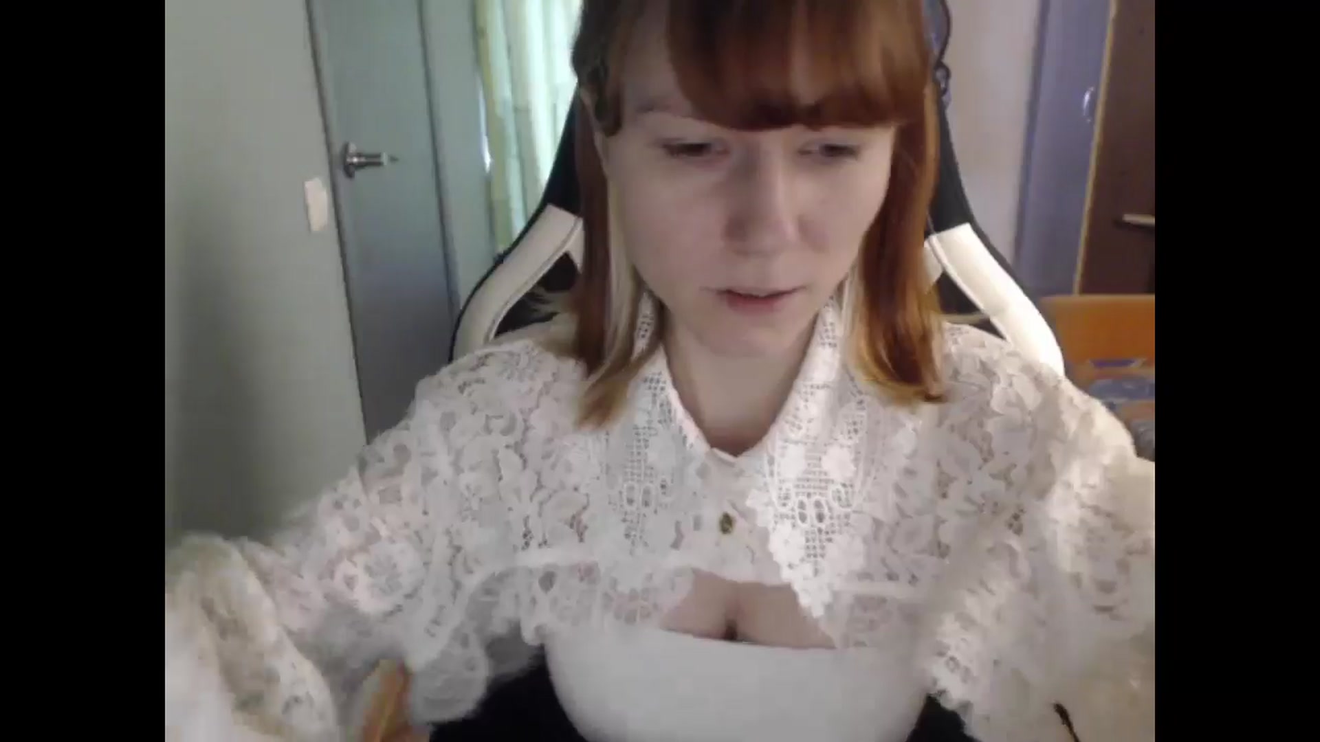 Gallery image thumbnail from NikiFoks18's myfreecams stream on, 04/03/2026, 09:23 image 8 of 20