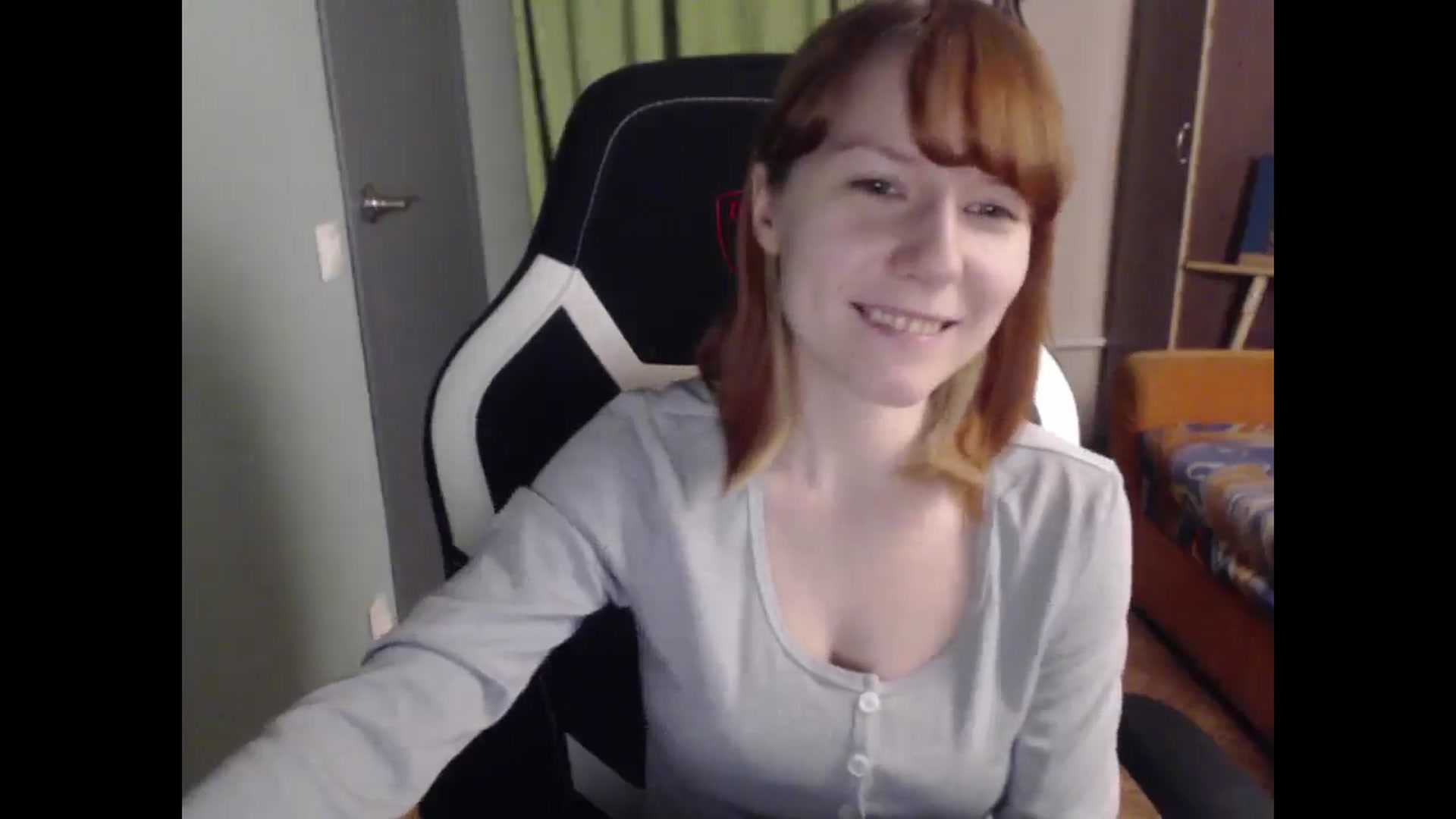 Gallery image thumbnail from NikiFoks18's myfreecams stream on, 04/06/2026, 24:52 image 6 of 20