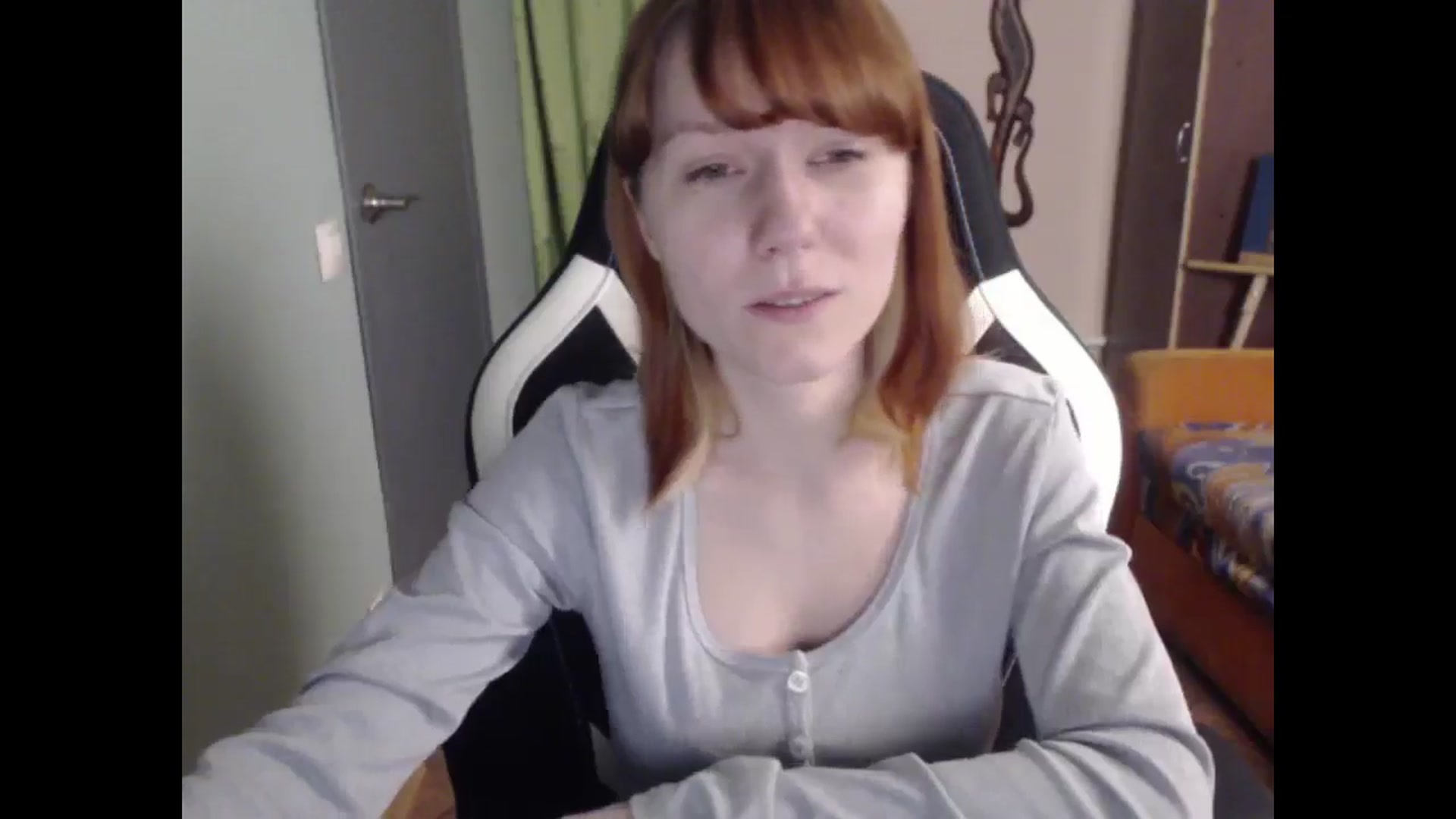 Gallery image thumbnail from NikiFoks18's myfreecams stream on, 04/06/2026, 24:52 image 10 of 20