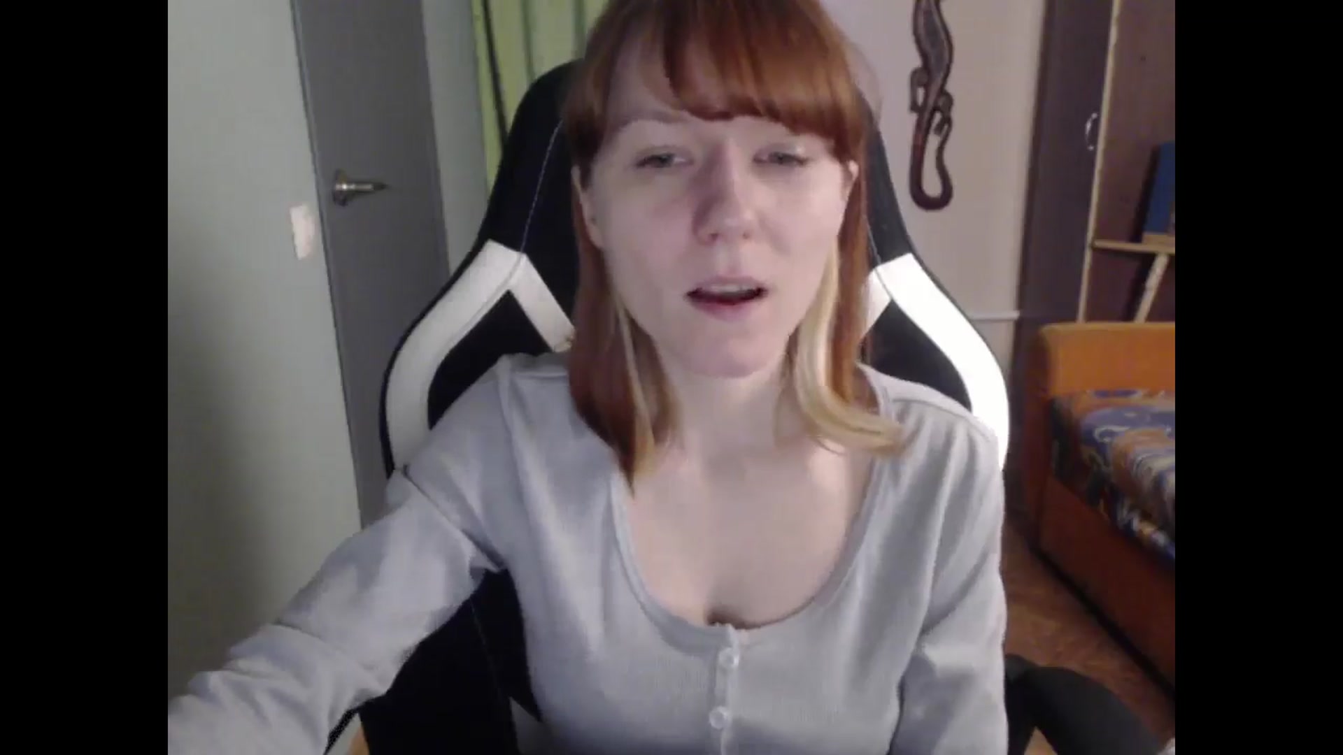 Gallery image thumbnail from NikiFoks18's myfreecams stream on, 04/06/2026, 02:44 image 11 of 20