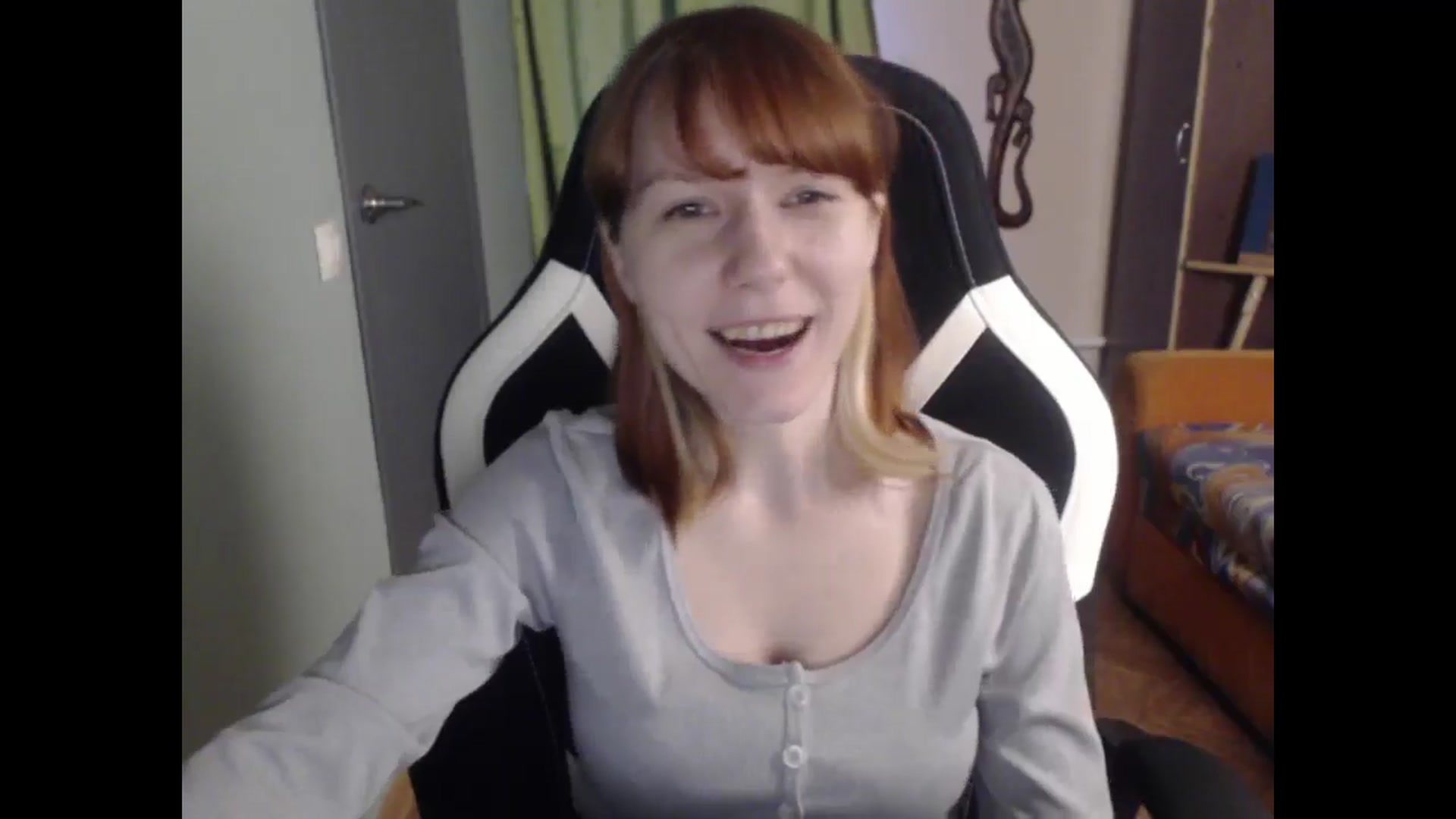 Gallery image thumbnail from NikiFoks18's myfreecams stream on, 04/06/2026, 02:44 image 17 of 20