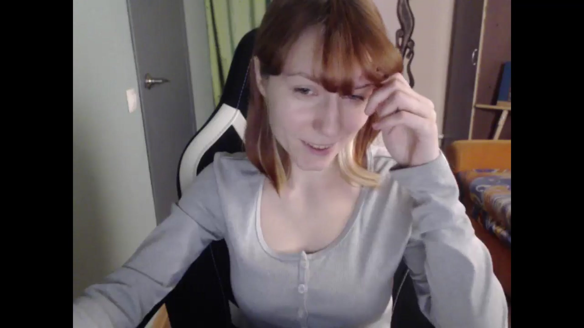Gallery image thumbnail from NikiFoks18's myfreecams stream on, 04/06/2026, 02:44 image 8 of 20