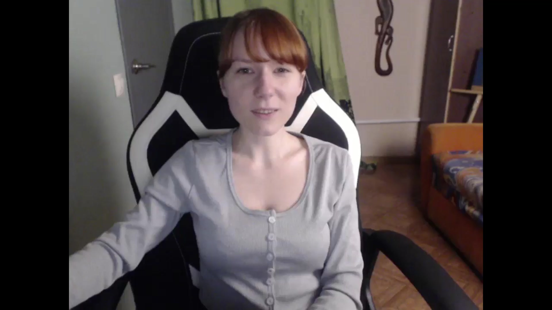 Gallery image thumbnail from NikiFoks18's myfreecams stream on, 04/07/2026, 02:13 image 12 of 20