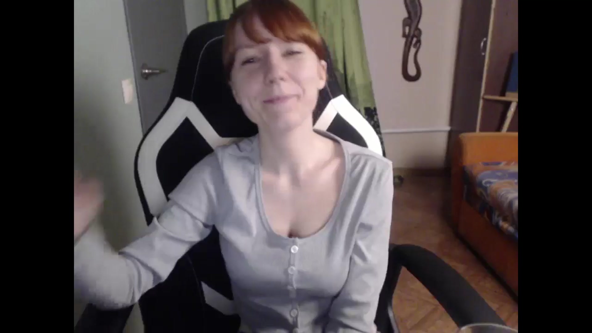 Gallery image thumbnail from NikiFoks18's myfreecams stream on, 04/07/2026, 02:13 image 18 of 20