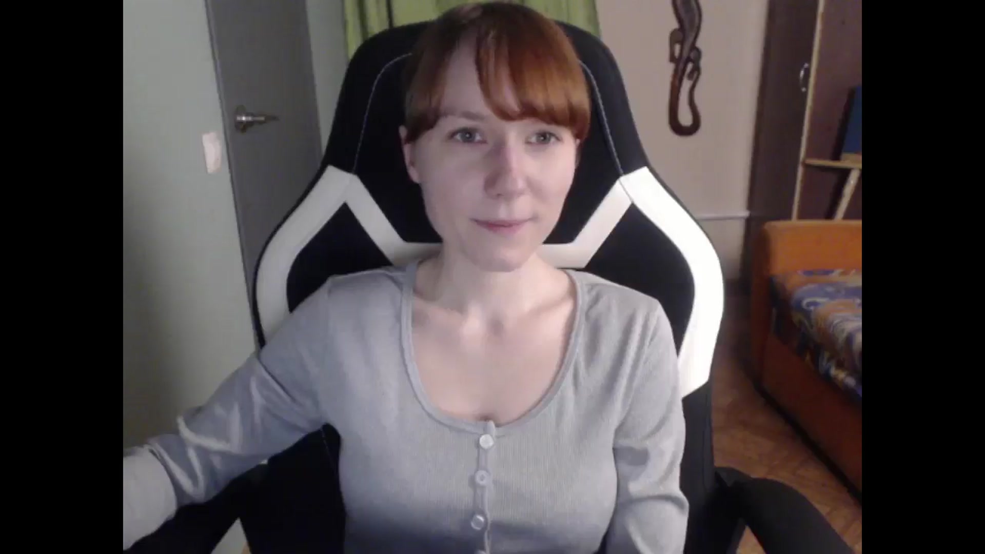 Gallery image thumbnail from NikiFoks18's myfreecams stream on, 04/07/2026, 02:13 image 4 of 20