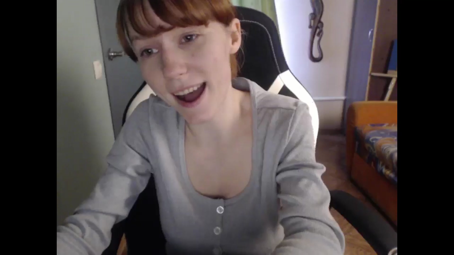 Gallery image thumbnail from NikiFoks18's myfreecams stream on, 04/07/2026, 05:04 image 11 of 20