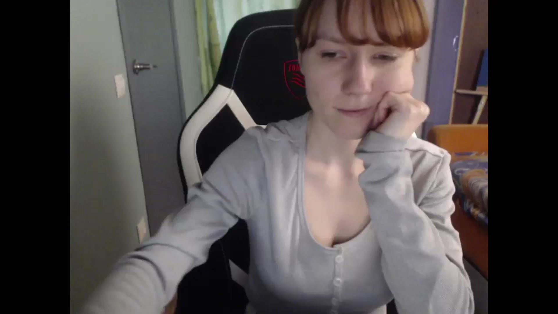 Gallery image thumbnail from NikiFoks18's myfreecams stream on, 04/07/2026, 05:04 image 9 of 20