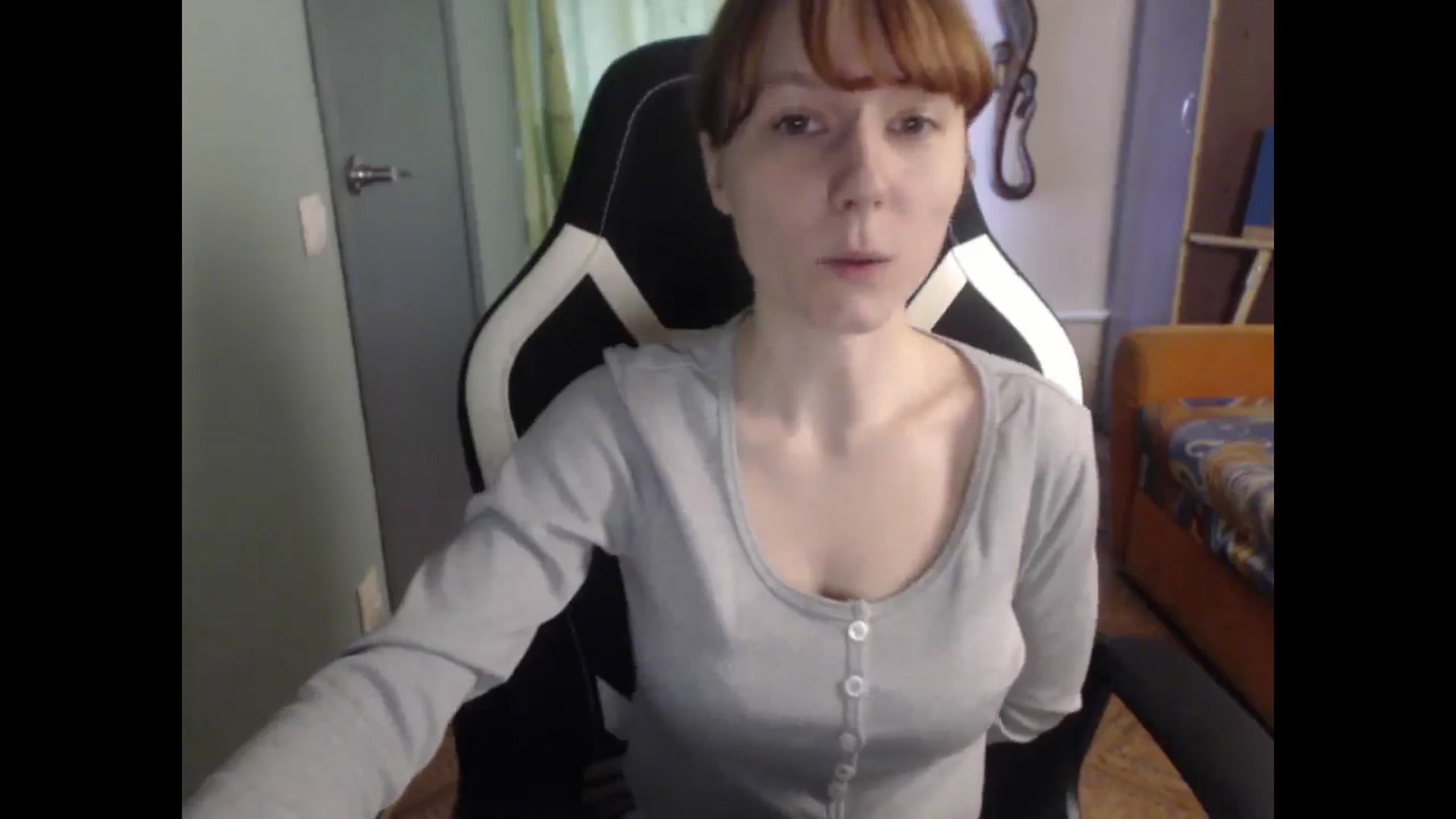 Gallery image thumbnail from NikiFoks18's myfreecams stream on, 04/07/2026, 05:04 image 13 of 20