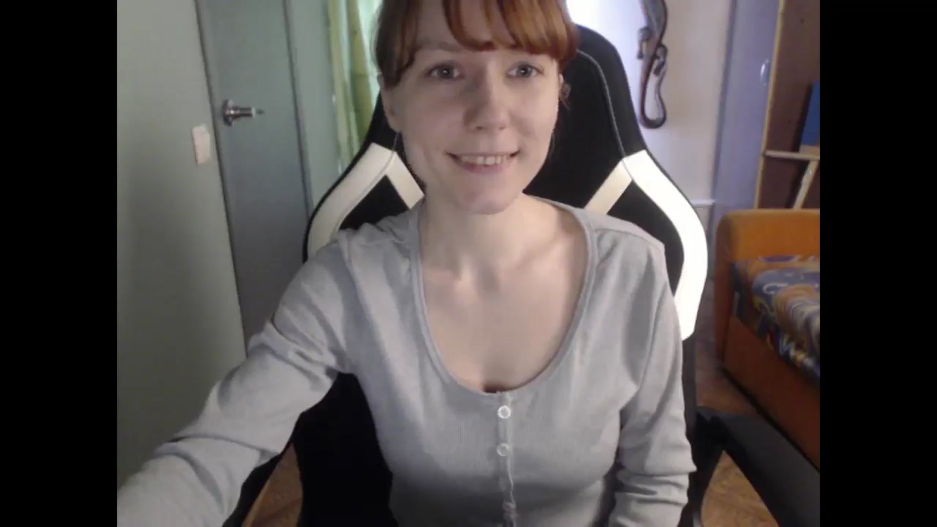 Gallery image thumbnail from NikiFoks18's myfreecams stream on, 04/07/2026, 05:04 image 15 of 20