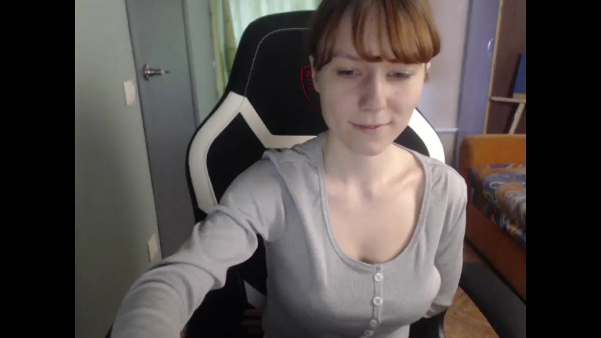 Gallery image thumbnail from NikiFoks18's myfreecams stream on, 04/07/2026, 05:04 image 14 of 20