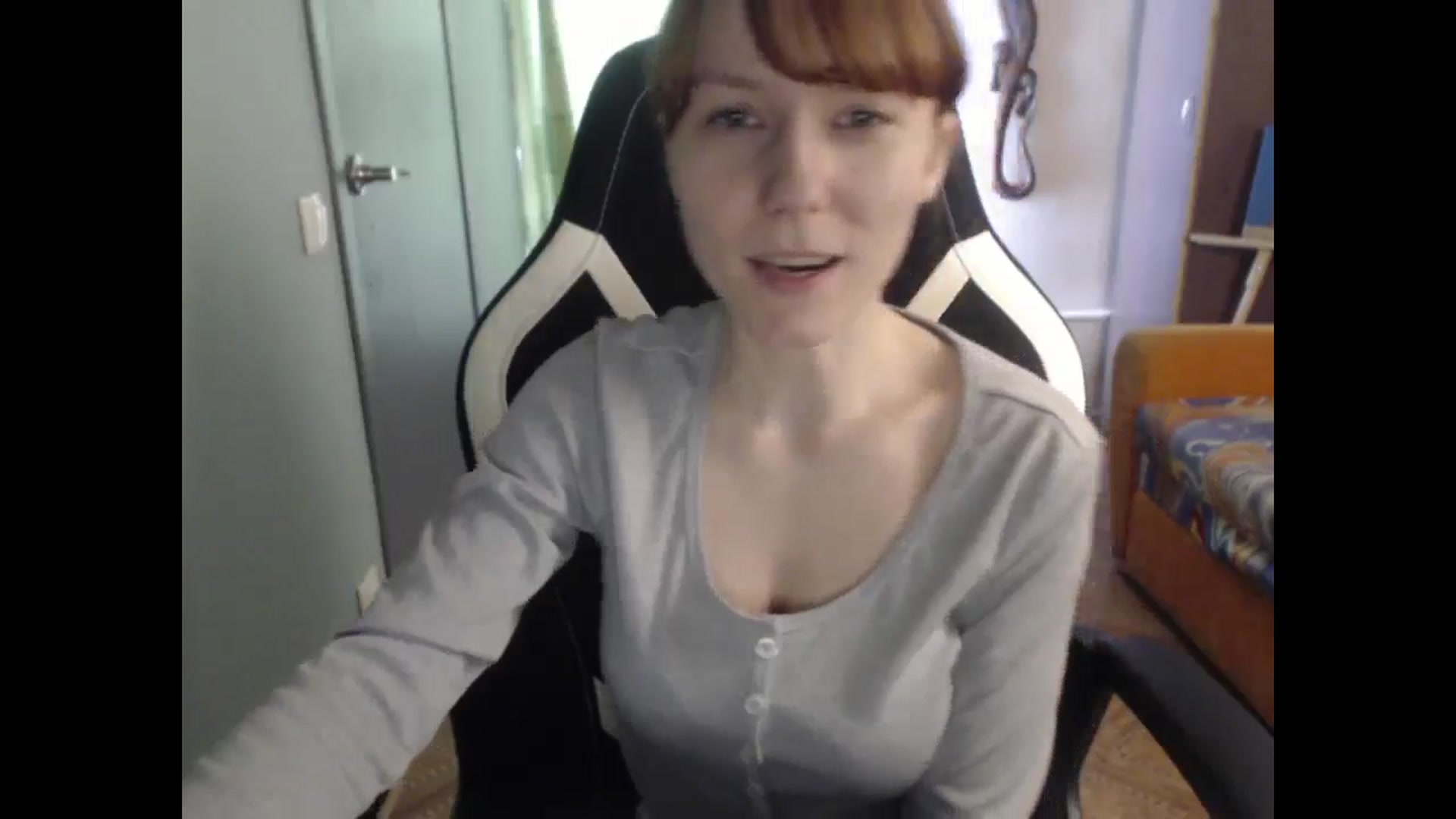Gallery image thumbnail from NikiFoks18's myfreecams stream on, 04/07/2026, 05:04 image 17 of 20
