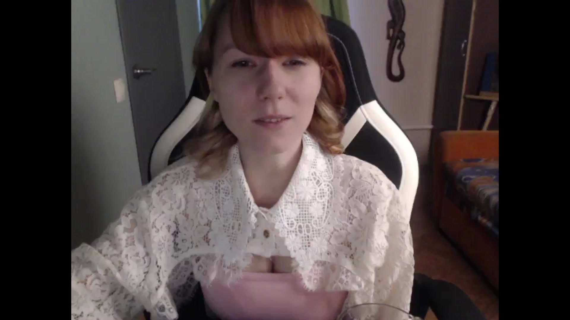 Gallery image thumbnail from NikiFoks18's myfreecams stream on, 04/22/2026, 06:56 image 1 of 20