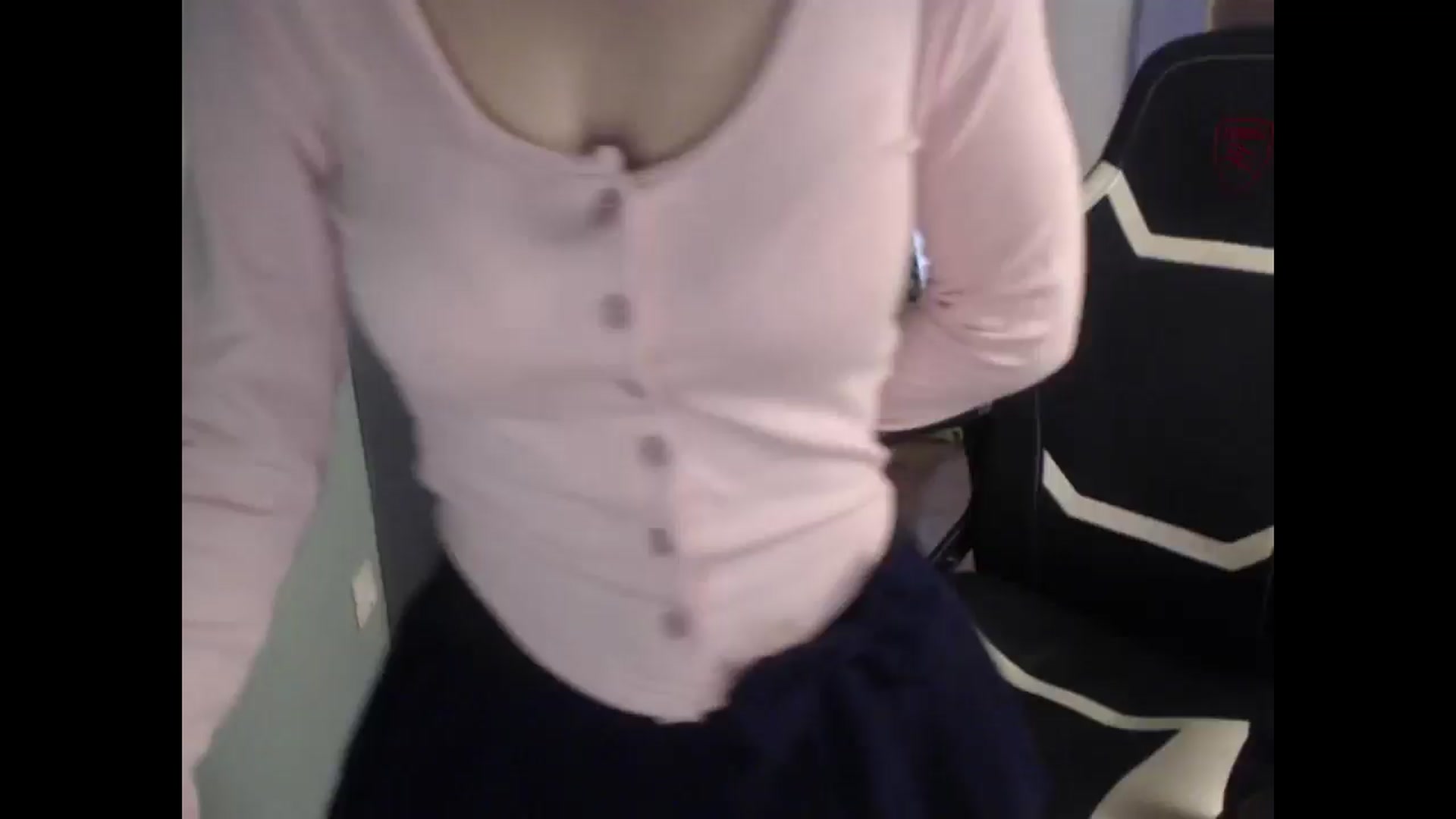 Gallery image thumbnail from NikiFoks18's myfreecams stream on, 04/29/2026, 08:38 image 6 of 20