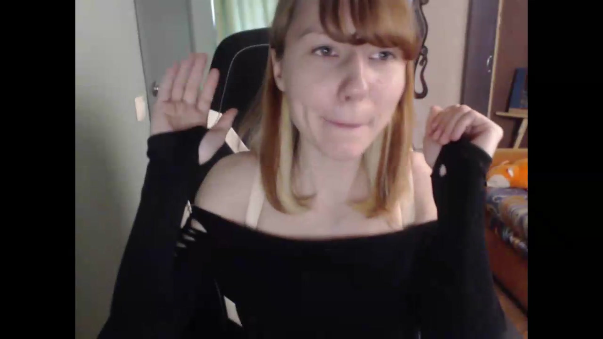 Gallery image thumbnail from NikiFoks18's myfreecams stream on, 06/05/2026, 09:04 image 20 of 20