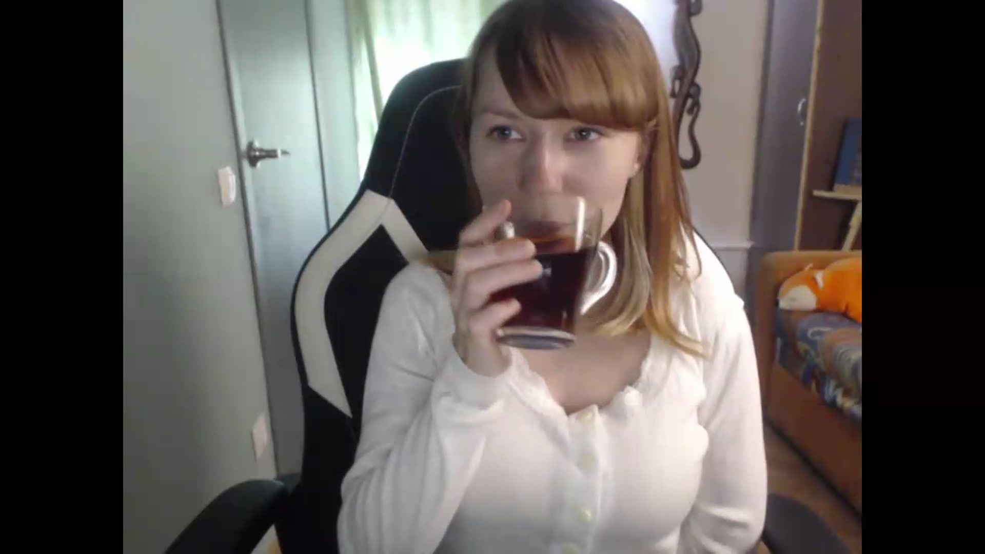 Gallery image thumbnail from NikiFoks18's myfreecams stream on, 06/08/2026, 06:18 image 6 of 20