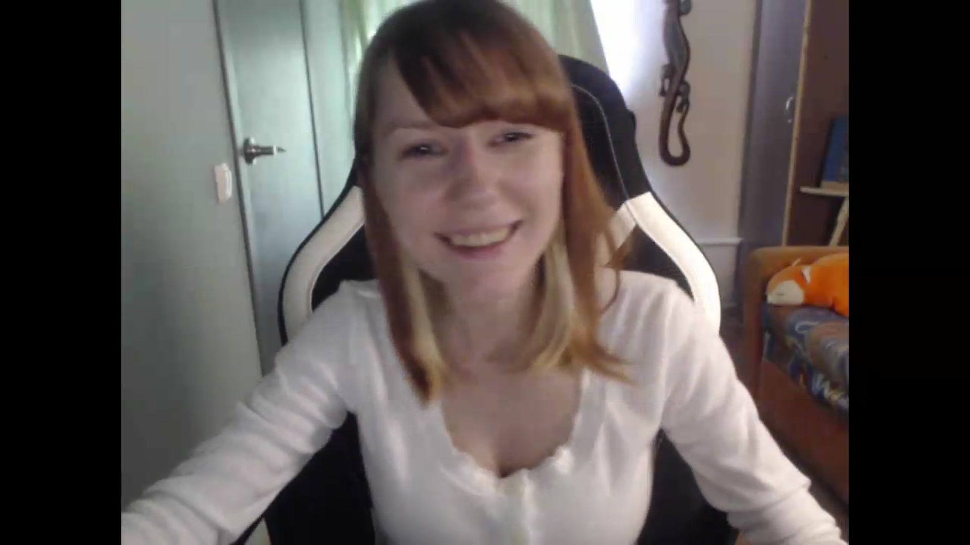 Gallery image thumbnail from NikiFoks18's myfreecams stream on, 06/08/2026, 06:18 image 2 of 20