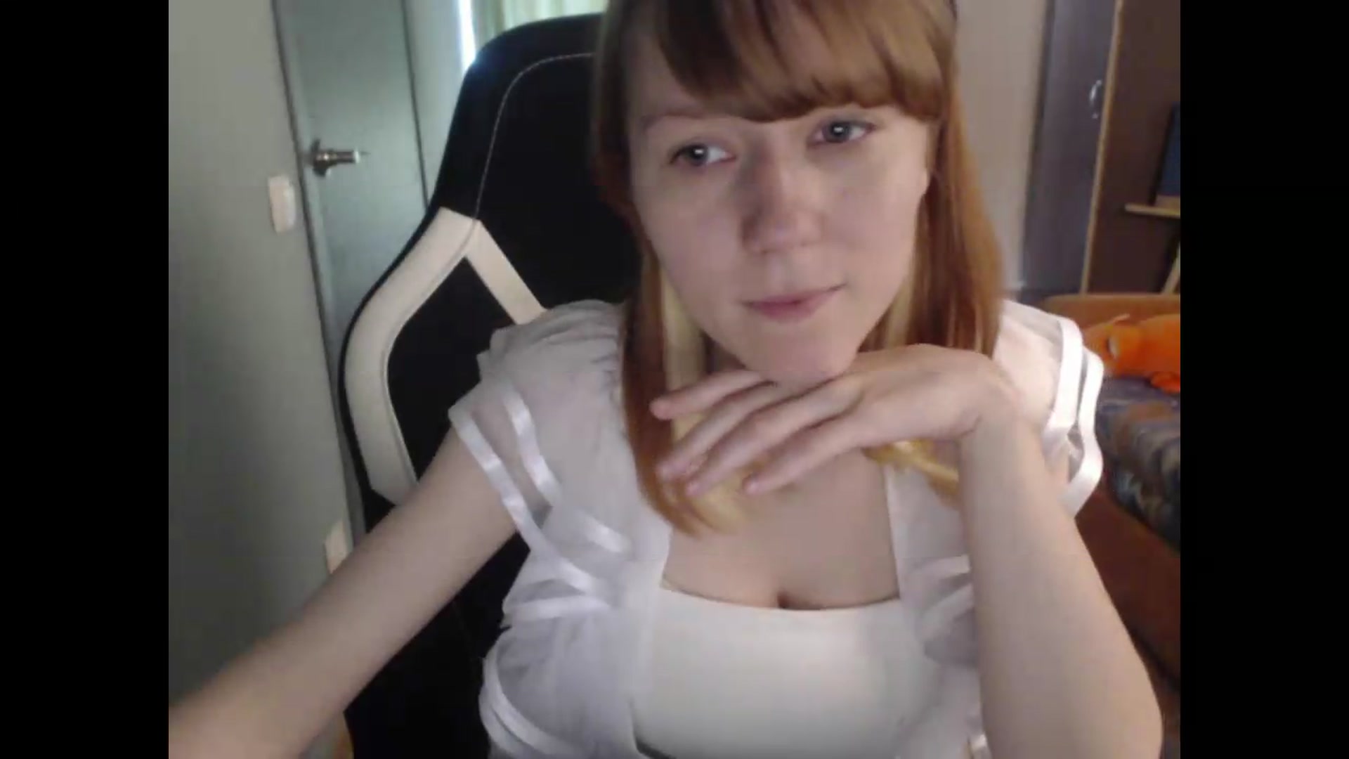 Gallery image thumbnail from NikiFoks18's myfreecams stream on, 06/24/2026, 06:19 image 5 of 20
