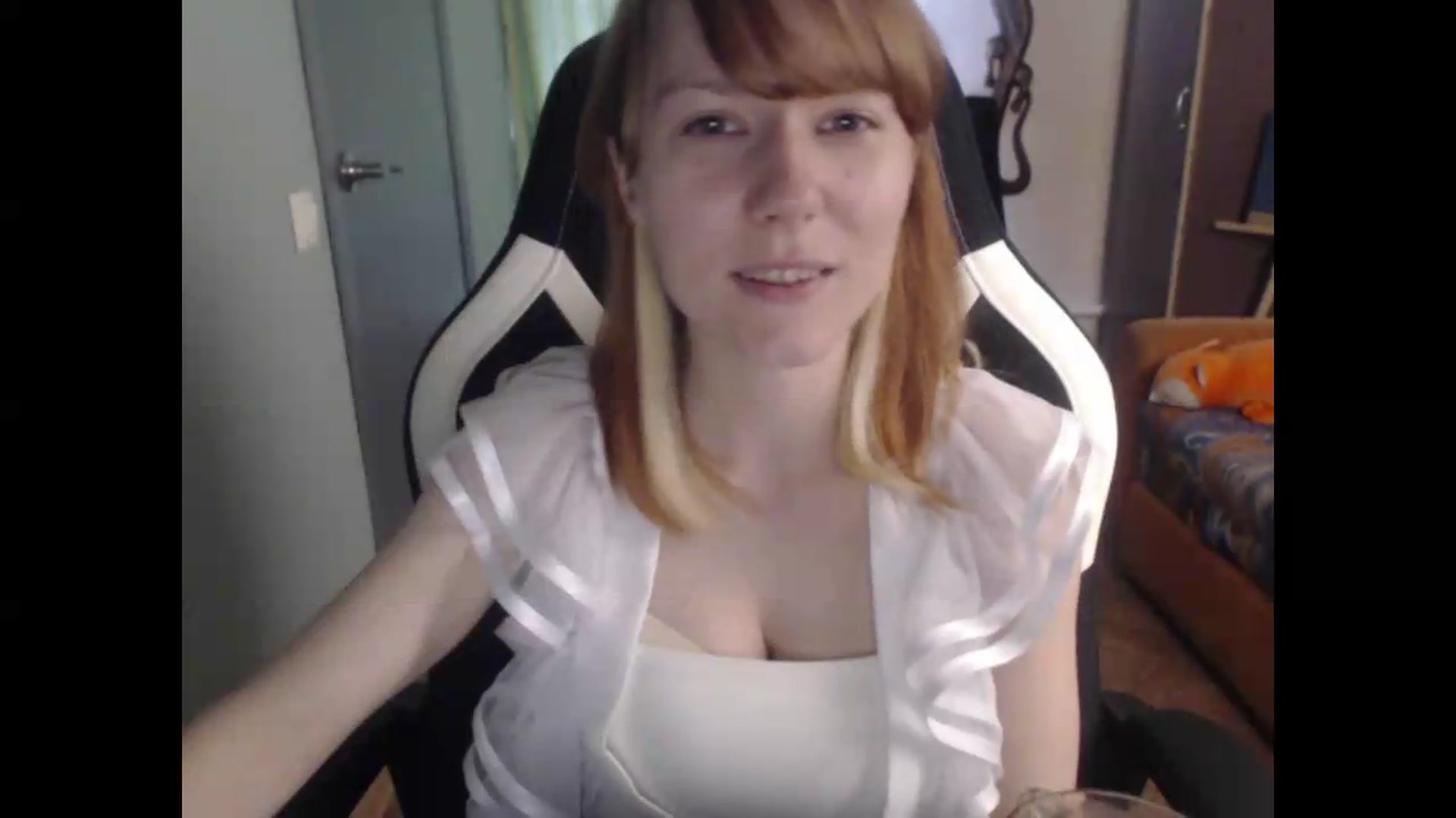 Gallery image thumbnail from NikiFoks18's myfreecams stream on, 06/24/2026, 07:10 image 2 of 20