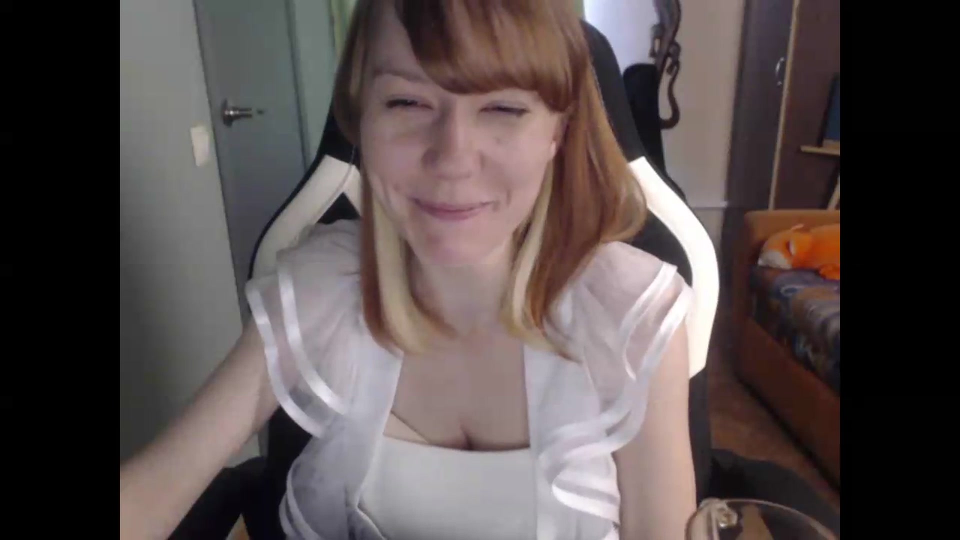Gallery image thumbnail from NikiFoks18's myfreecams stream on, 06/24/2026, 07:10 image 10 of 20