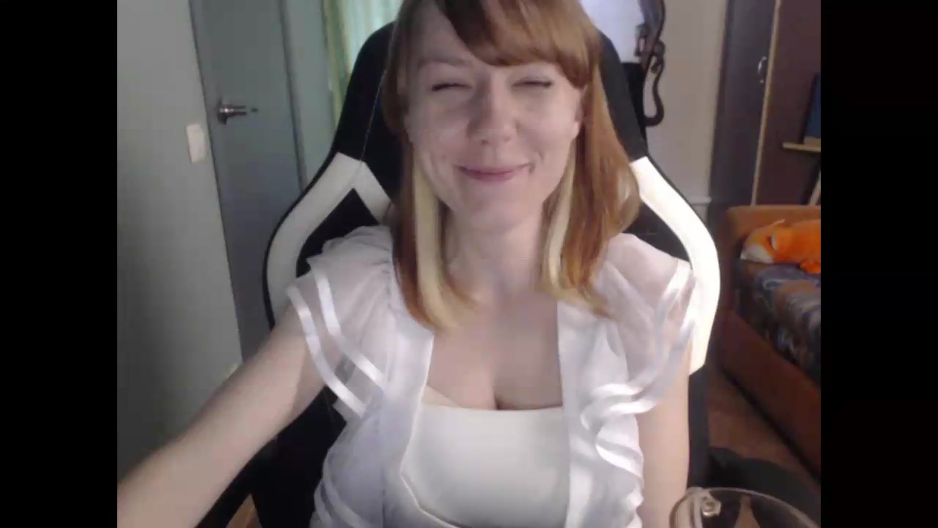 Gallery image thumbnail from NikiFoks18's myfreecams stream on, 06/24/2026, 07:10 image 7 of 20
