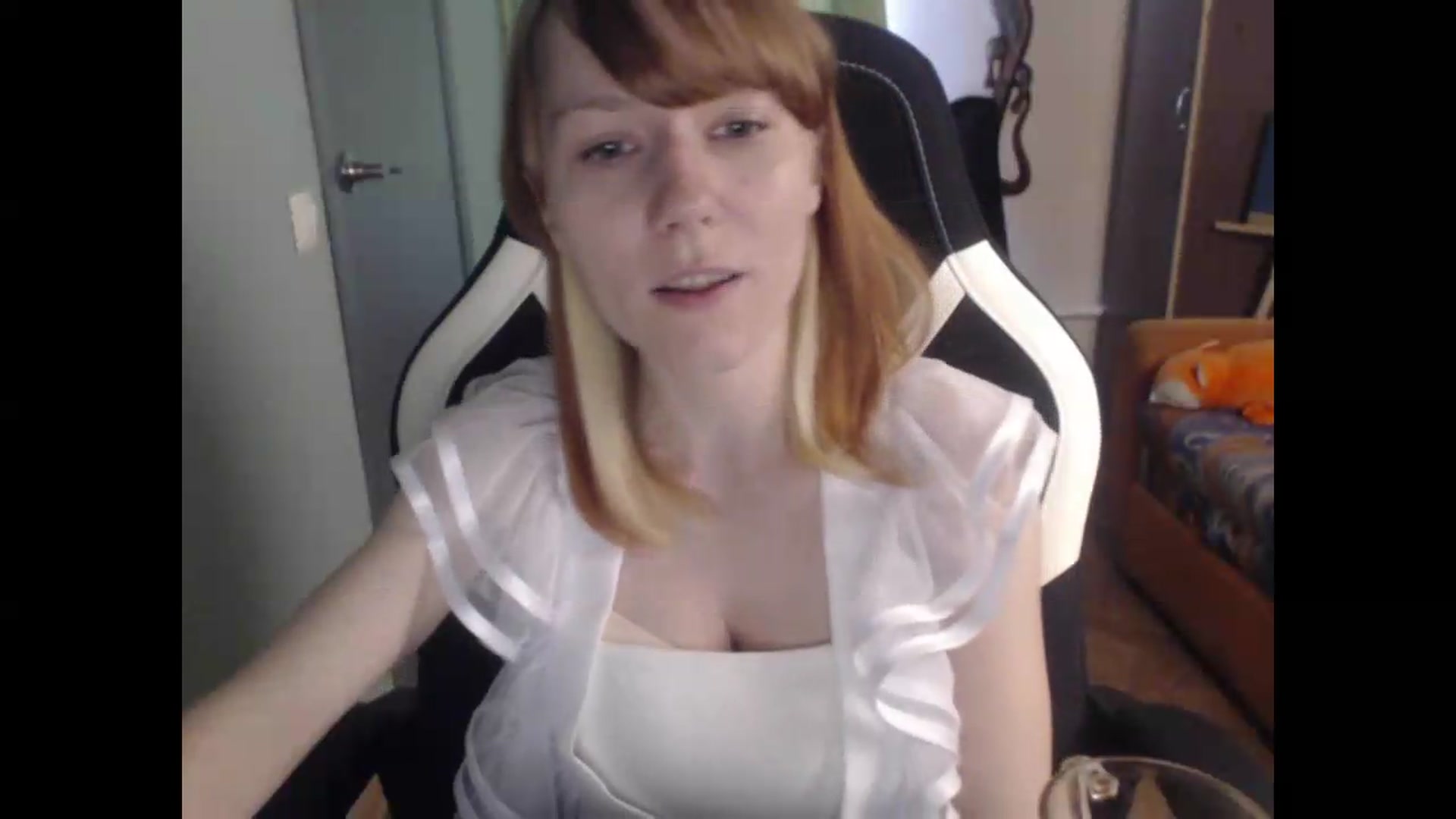 Gallery image thumbnail from NikiFoks18's myfreecams stream on, 06/24/2026, 07:10 image 8 of 20