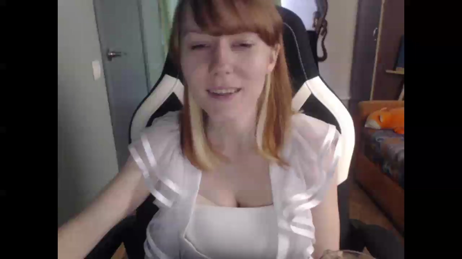 Gallery image thumbnail from NikiFoks18's myfreecams stream on, 06/24/2026, 07:10 image 1 of 20