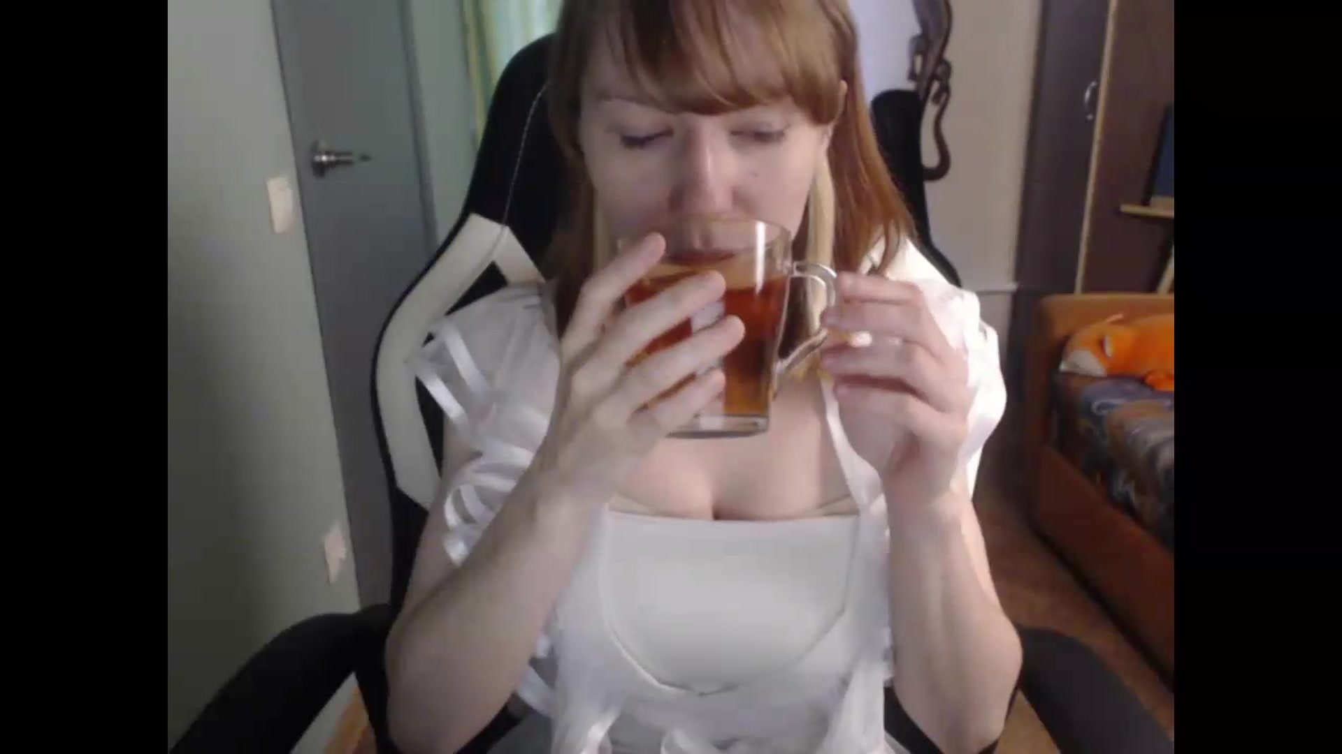 Gallery image thumbnail from NikiFoks18's myfreecams stream on, 06/24/2026, 07:42 image 3 of 20