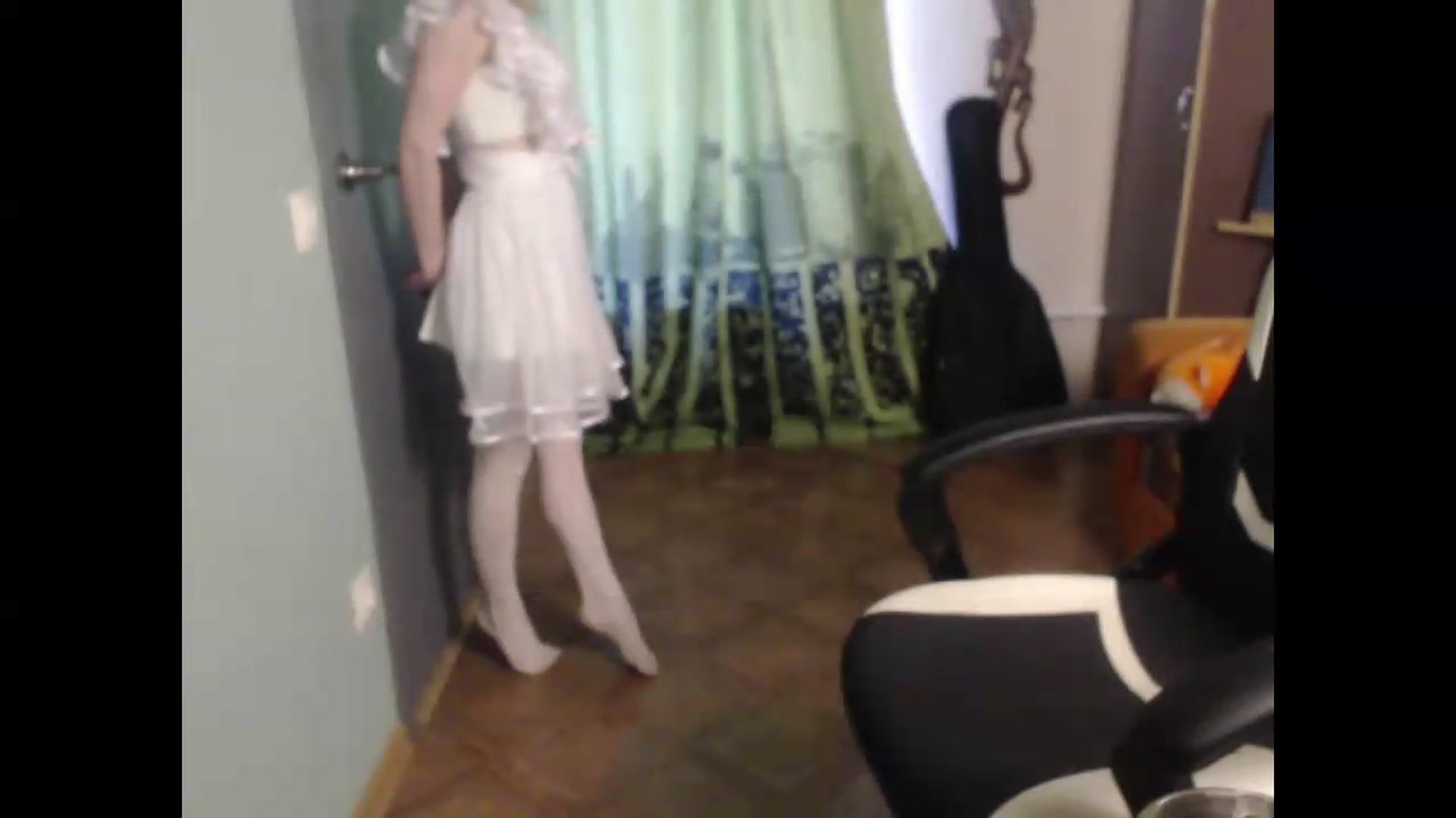 Gallery image thumbnail from NikiFoks18's myfreecams stream on, 06/24/2026, 07:42 image 15 of 20