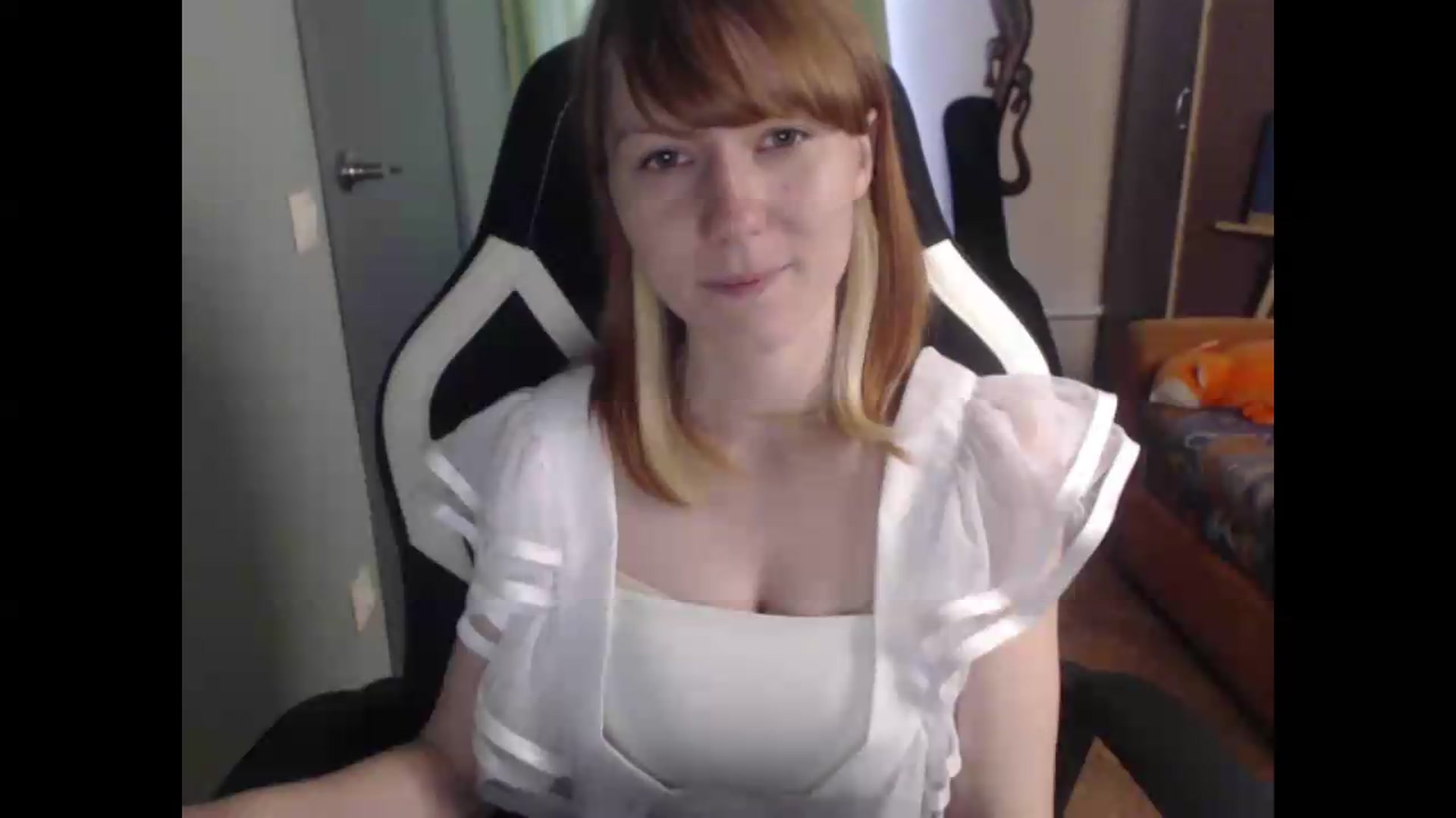 Gallery image thumbnail from NikiFoks18's myfreecams stream on, 06/24/2026, 09:04 image 18 of 20