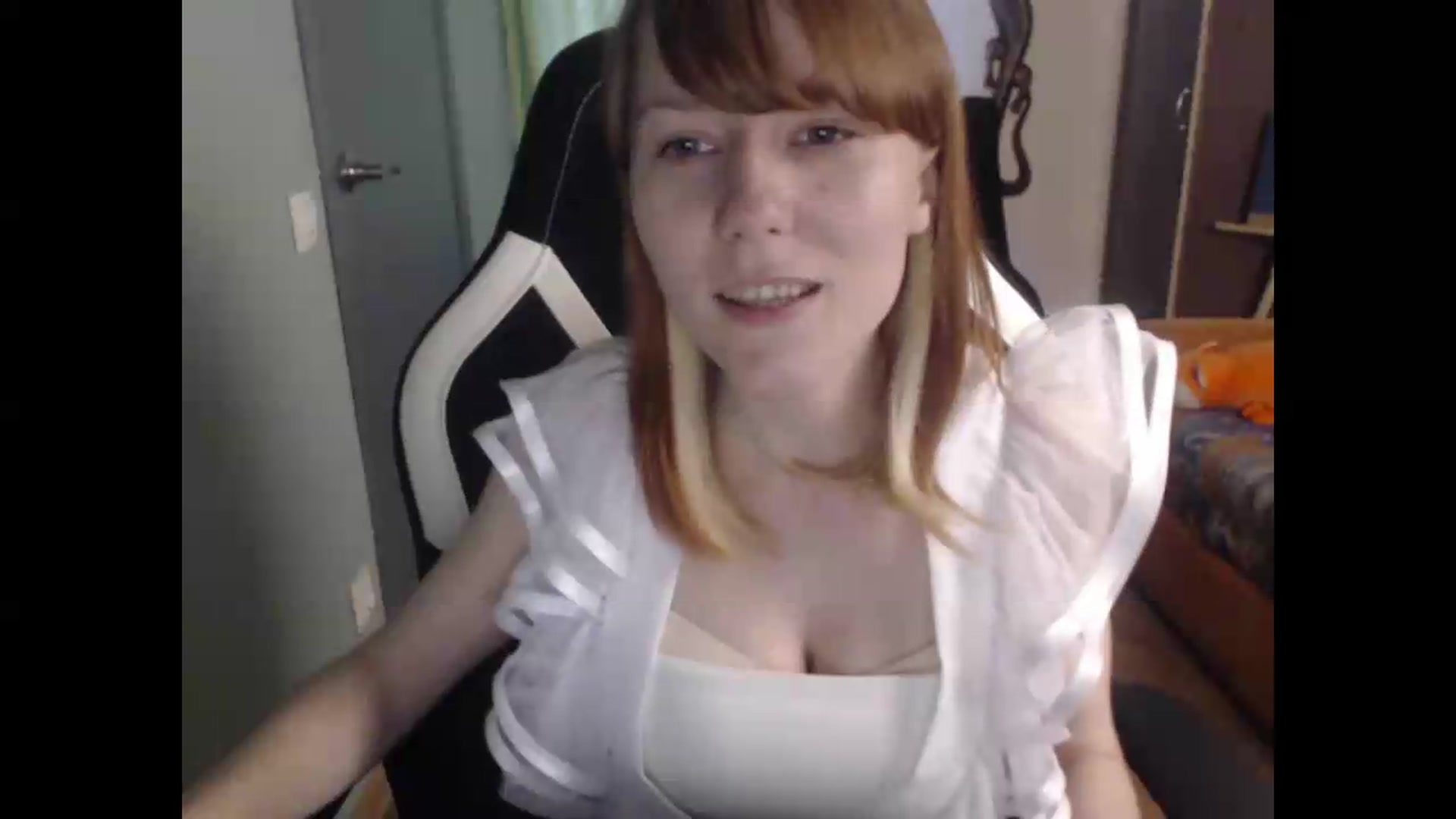 Gallery image thumbnail from NikiFoks18's myfreecams stream on, 06/24/2026, 09:04 image 3 of 20