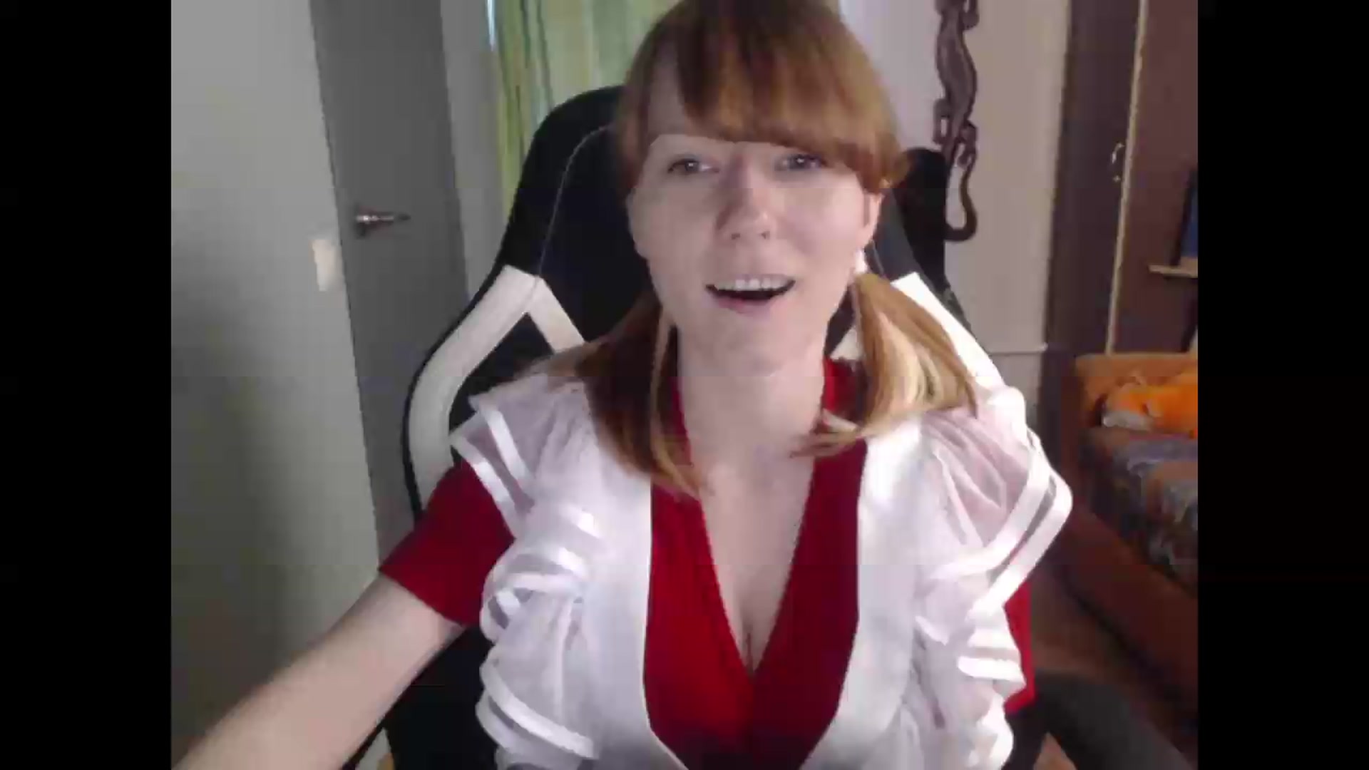 Gallery image thumbnail from NikiFoks18's myfreecams stream on, 06/25/2026, 09:13 image 1 of 20