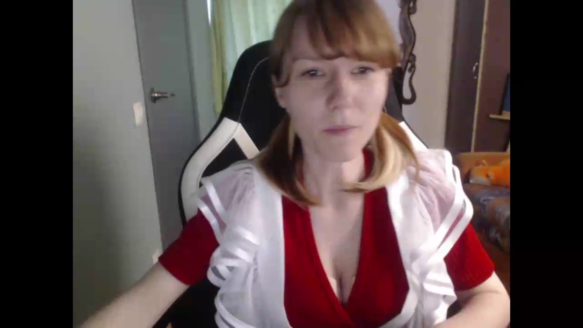 Gallery image thumbnail from NikiFoks18's myfreecams stream on, 06/25/2026, 13:28 image 14 of 20