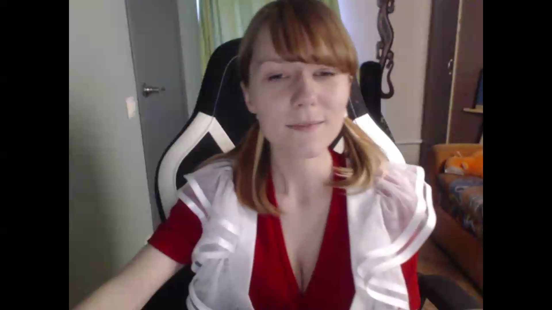 Gallery image thumbnail from NikiFoks18's myfreecams stream on, 06/25/2026, 13:28 image 18 of 20