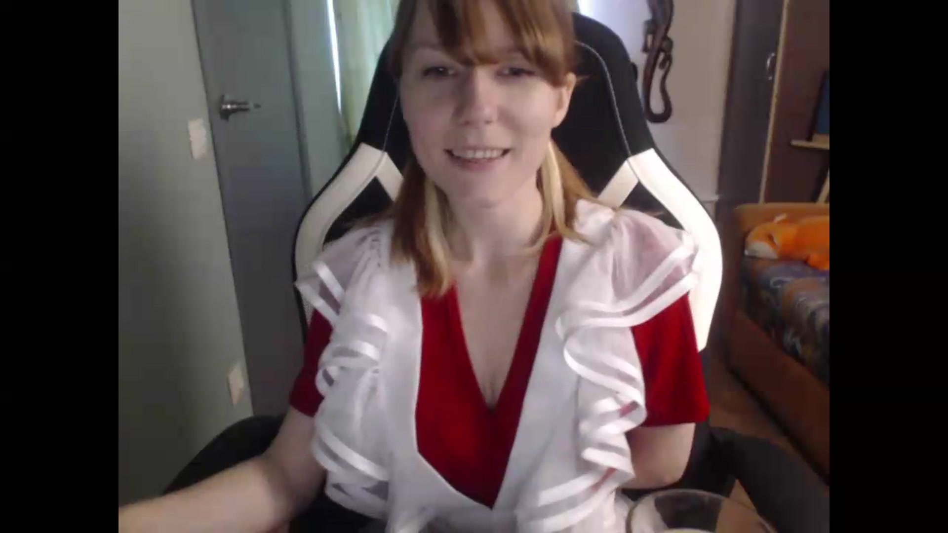 Gallery image thumbnail from NikiFoks18's myfreecams stream on, 06/27/2026, 08:11 image 3 of 20