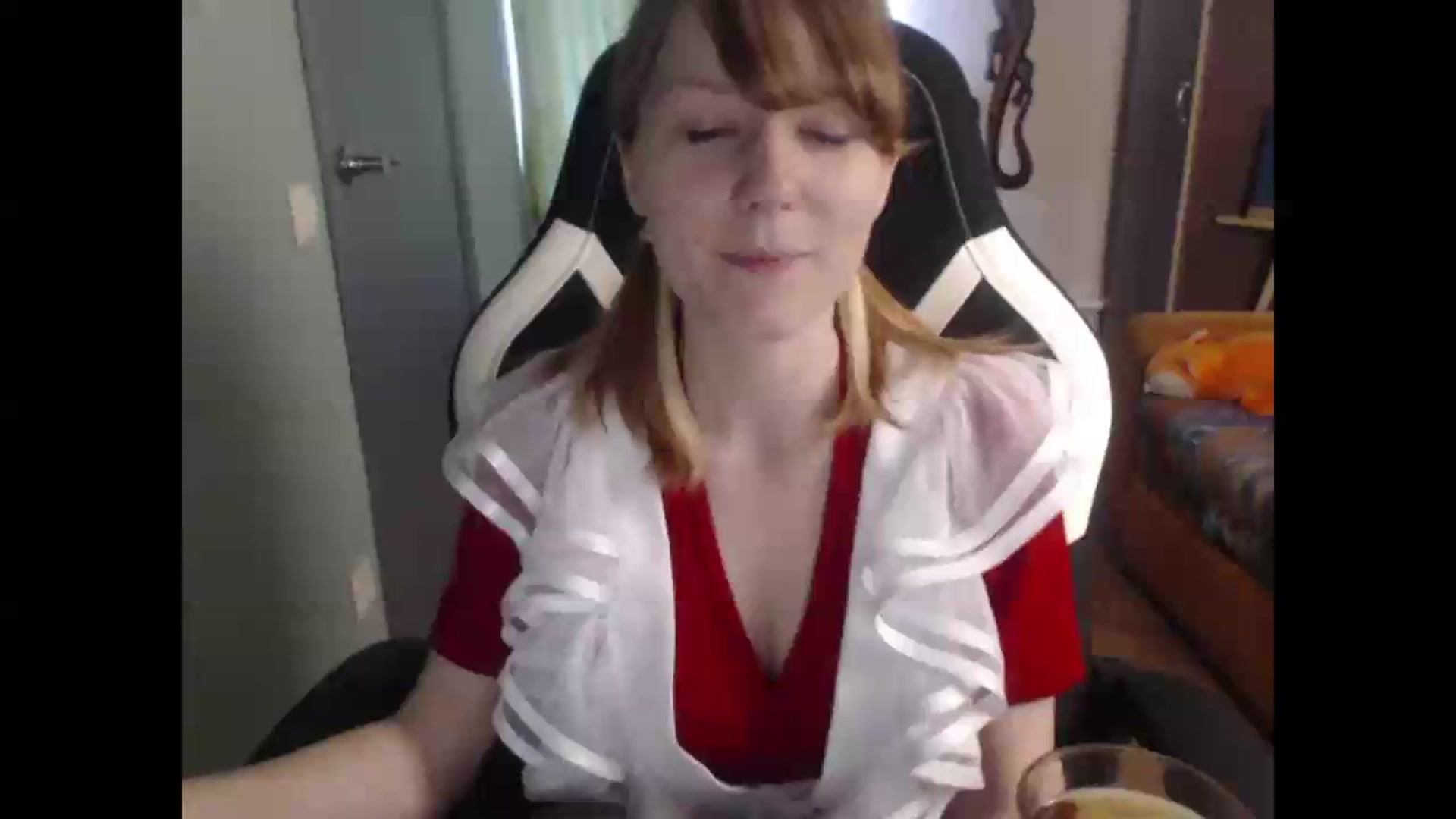 Gallery image thumbnail from NikiFoks18's myfreecams stream on, 06/27/2026, 08:11 image 1 of 20
