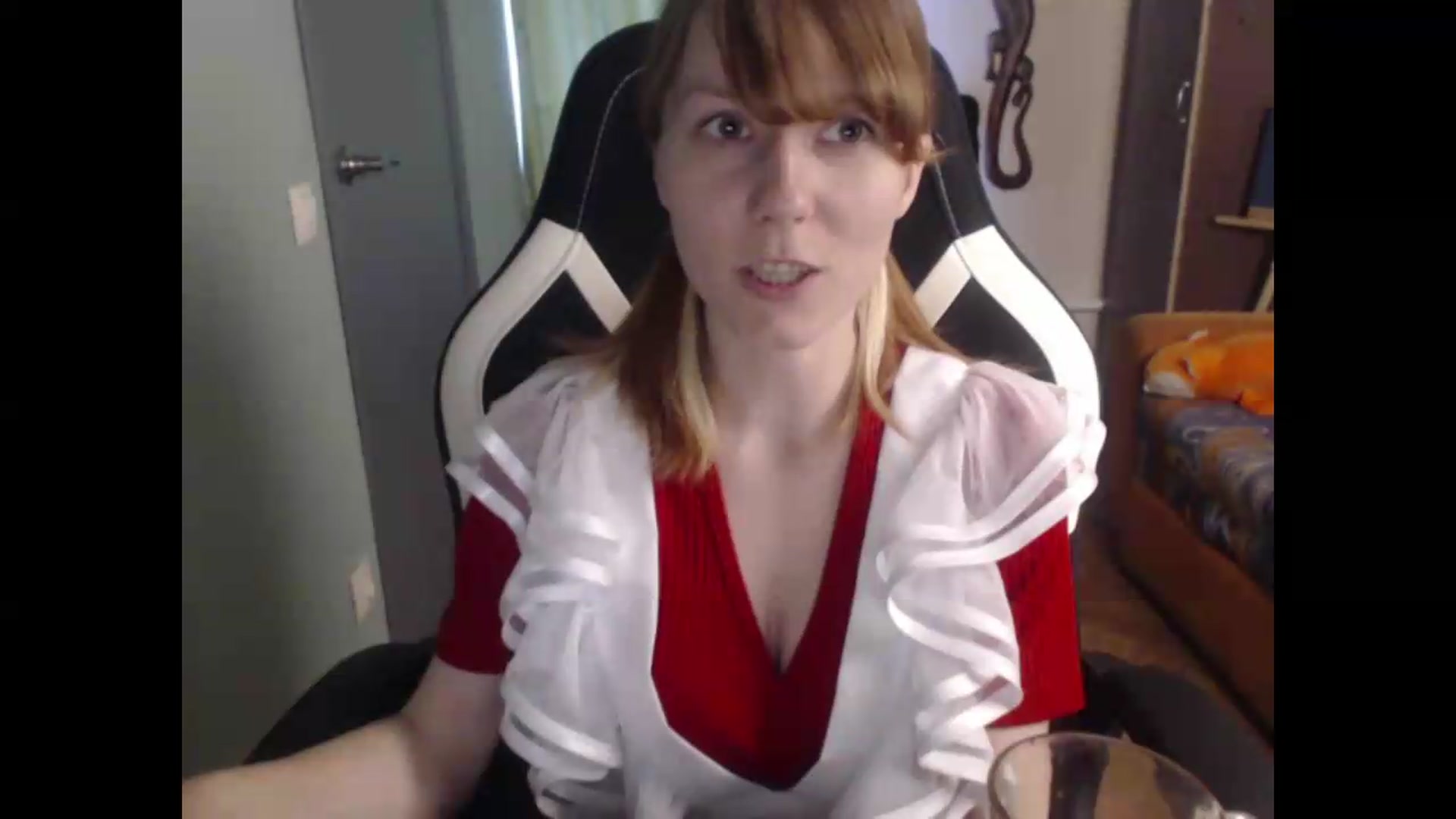 Gallery image thumbnail from NikiFoks18's myfreecams stream on, 06/27/2026, 08:11 image 11 of 20