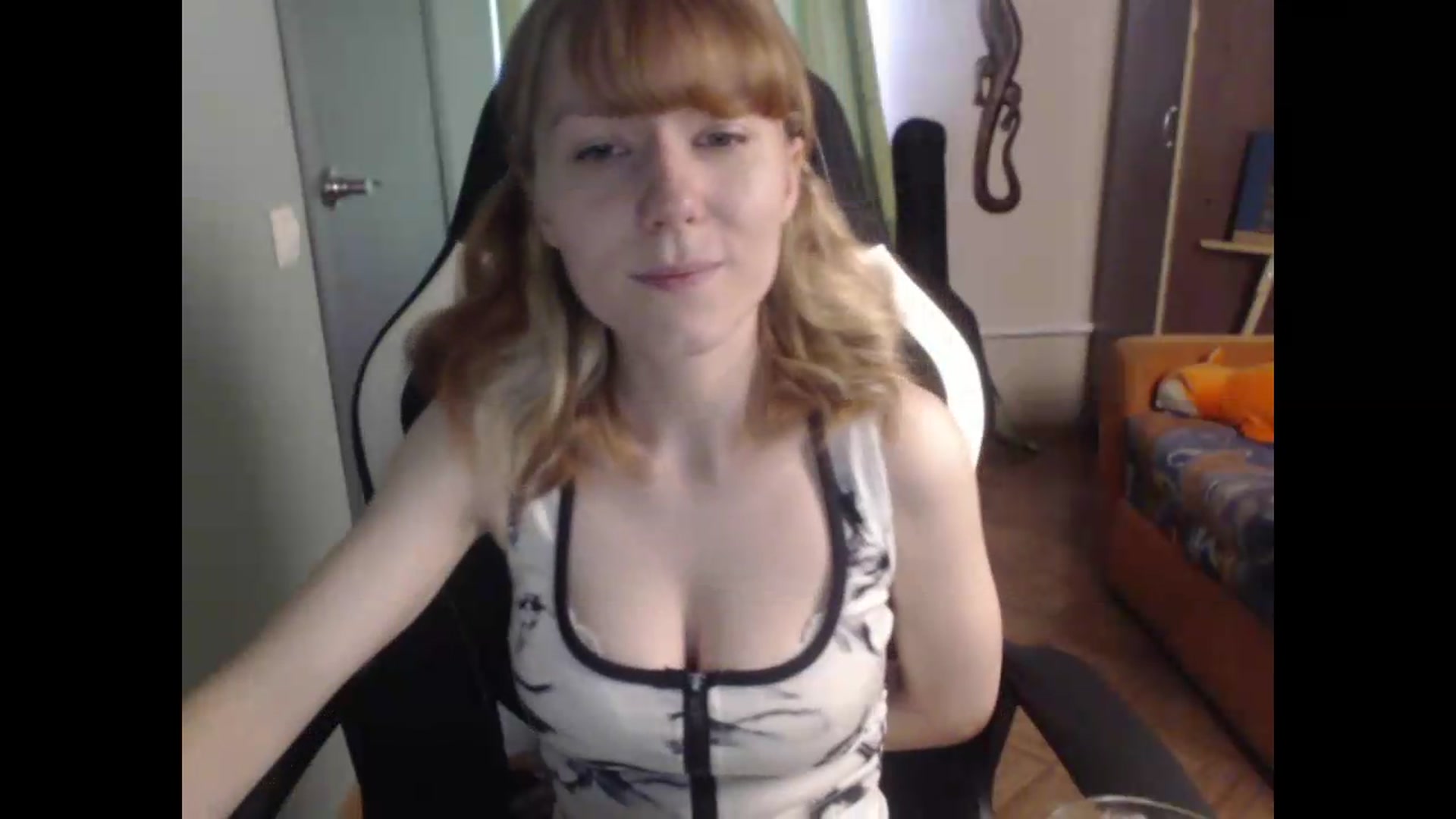Gallery image thumbnail from NikiFoks18's myfreecams stream on, 07/13/2026, 12:05 image 13 of 20