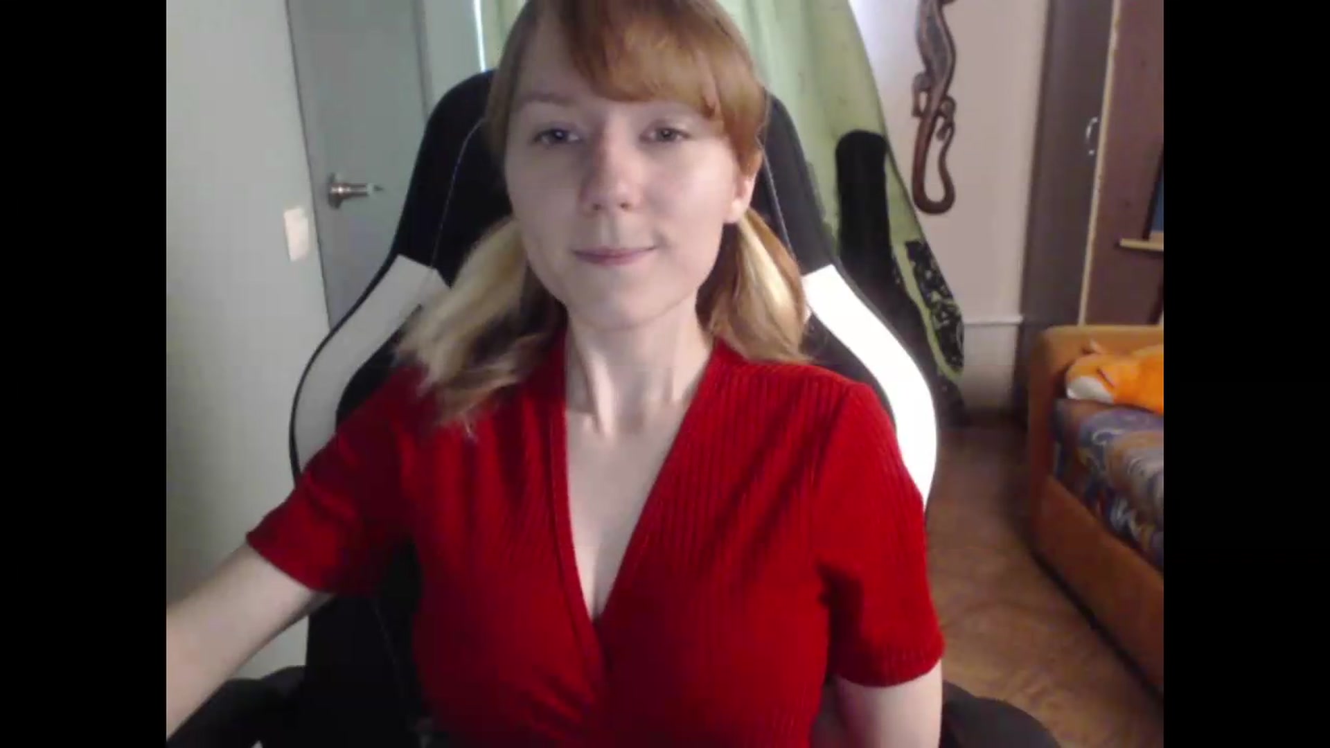 Gallery image thumbnail from NikiFoks18's myfreecams stream on, 07/15/2026, 07:40 image 17 of 20