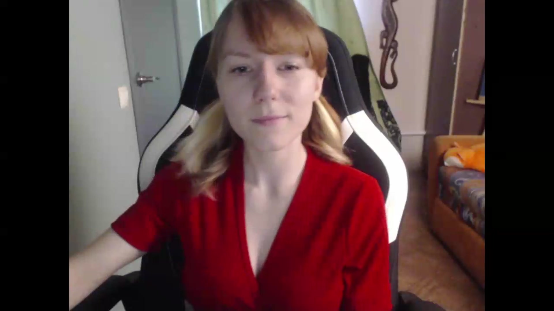 Gallery image thumbnail from NikiFoks18's myfreecams stream on, 07/15/2026, 07:40 image 3 of 20