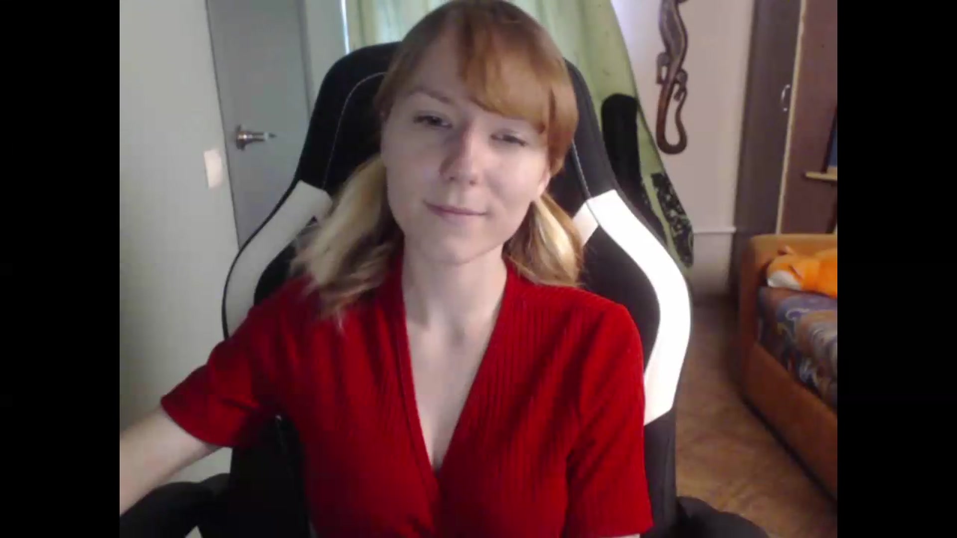 Gallery image thumbnail from NikiFoks18's myfreecams stream on, 07/15/2026, 07:40 image 11 of 20