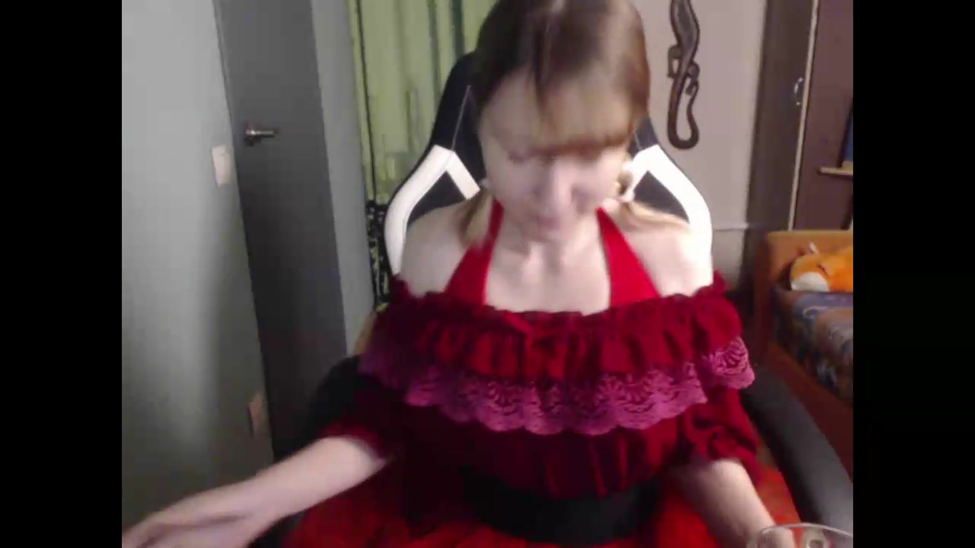 Gallery image thumbnail from NikiFoks18's myfreecams stream on, 07/16/2026, 24:58 image 8 of 20