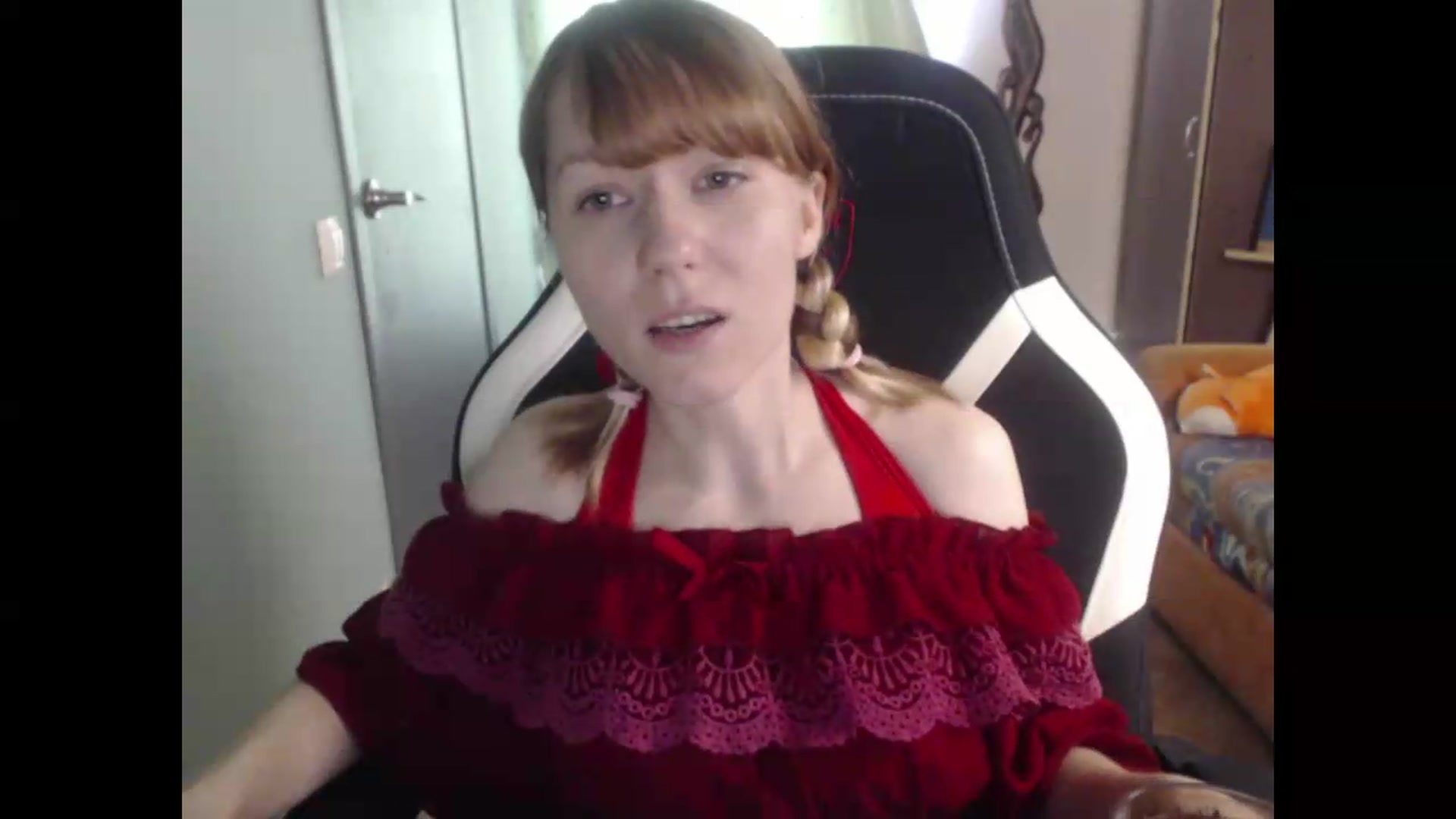 Gallery image thumbnail from NikiFoks18's myfreecams stream on, 07/16/2026, 03:25 image 6 of 20