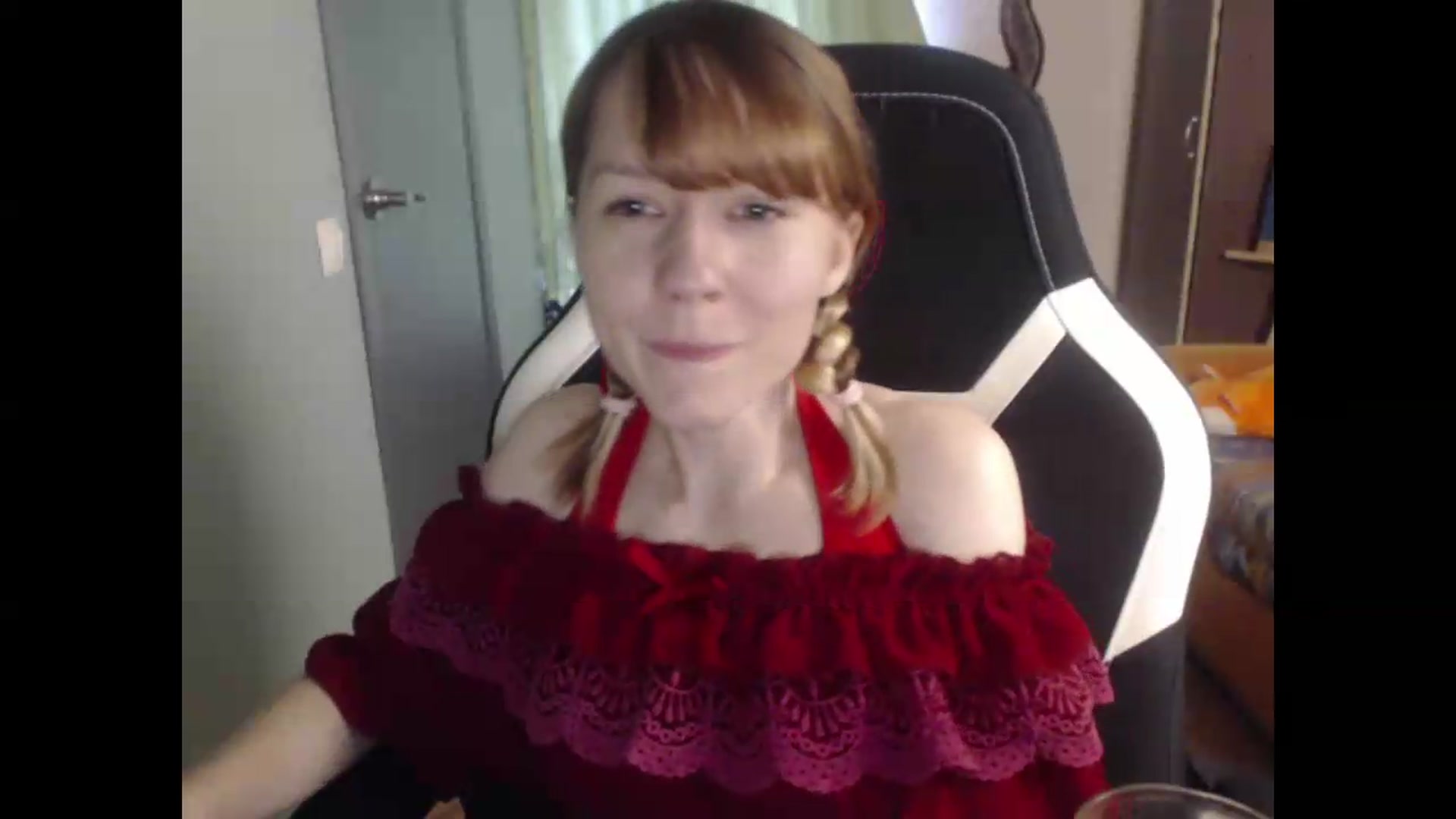 Gallery image thumbnail from NikiFoks18's myfreecams stream on, 07/16/2026, 03:25 image 17 of 20