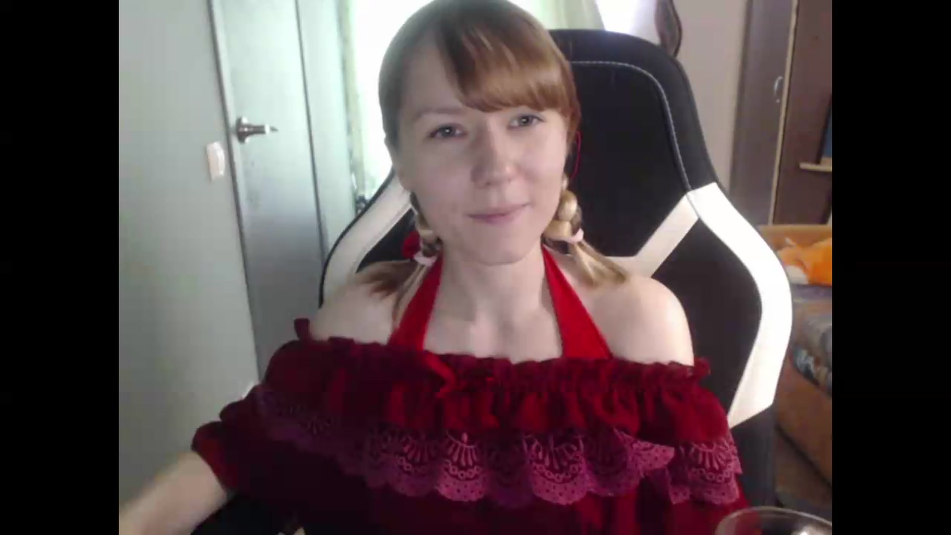 Gallery image thumbnail from NikiFoks18's myfreecams stream on, 07/16/2026, 03:25 image 11 of 20