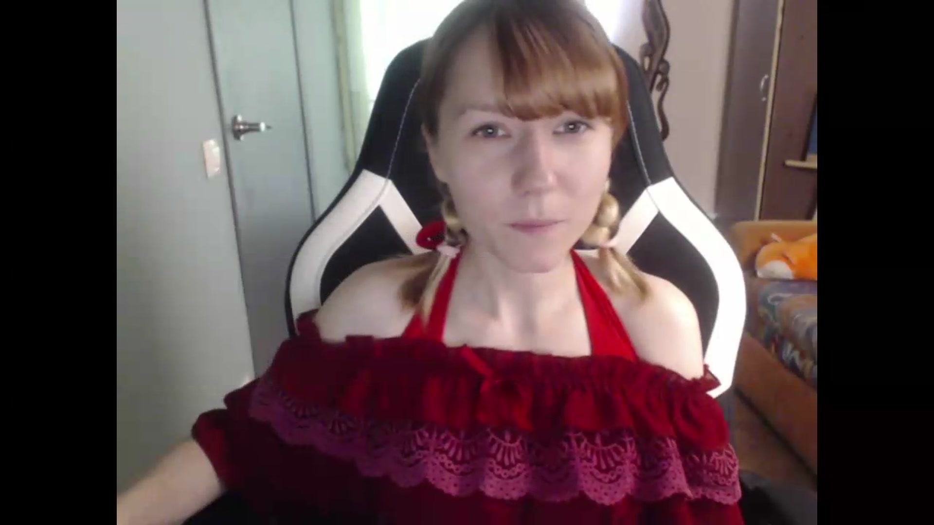Gallery image thumbnail from NikiFoks18's myfreecams stream on, 07/16/2026, 03:25 image 5 of 20