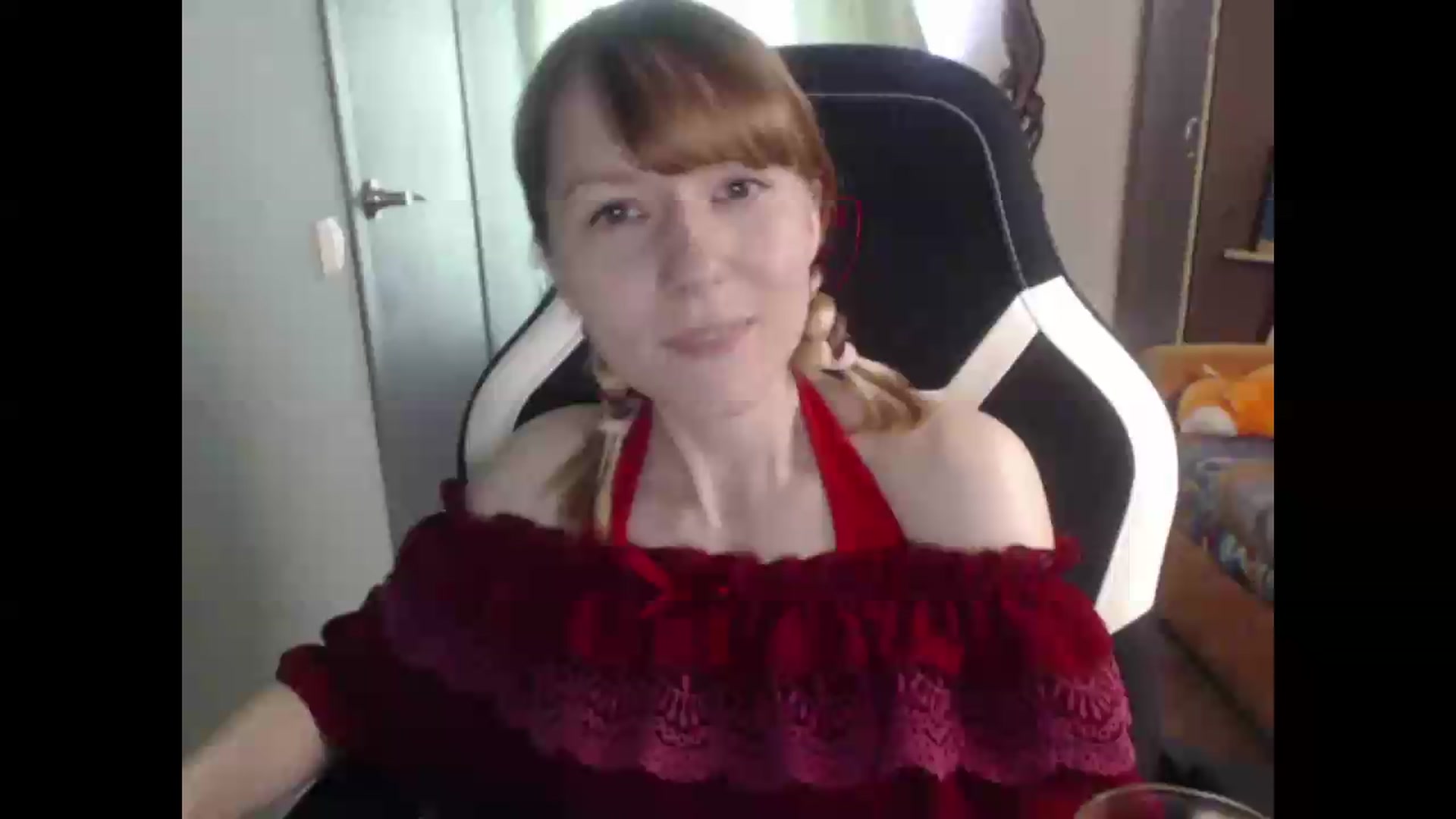 Gallery image thumbnail from NikiFoks18's myfreecams stream on, 07/16/2026, 03:25 image 12 of 20