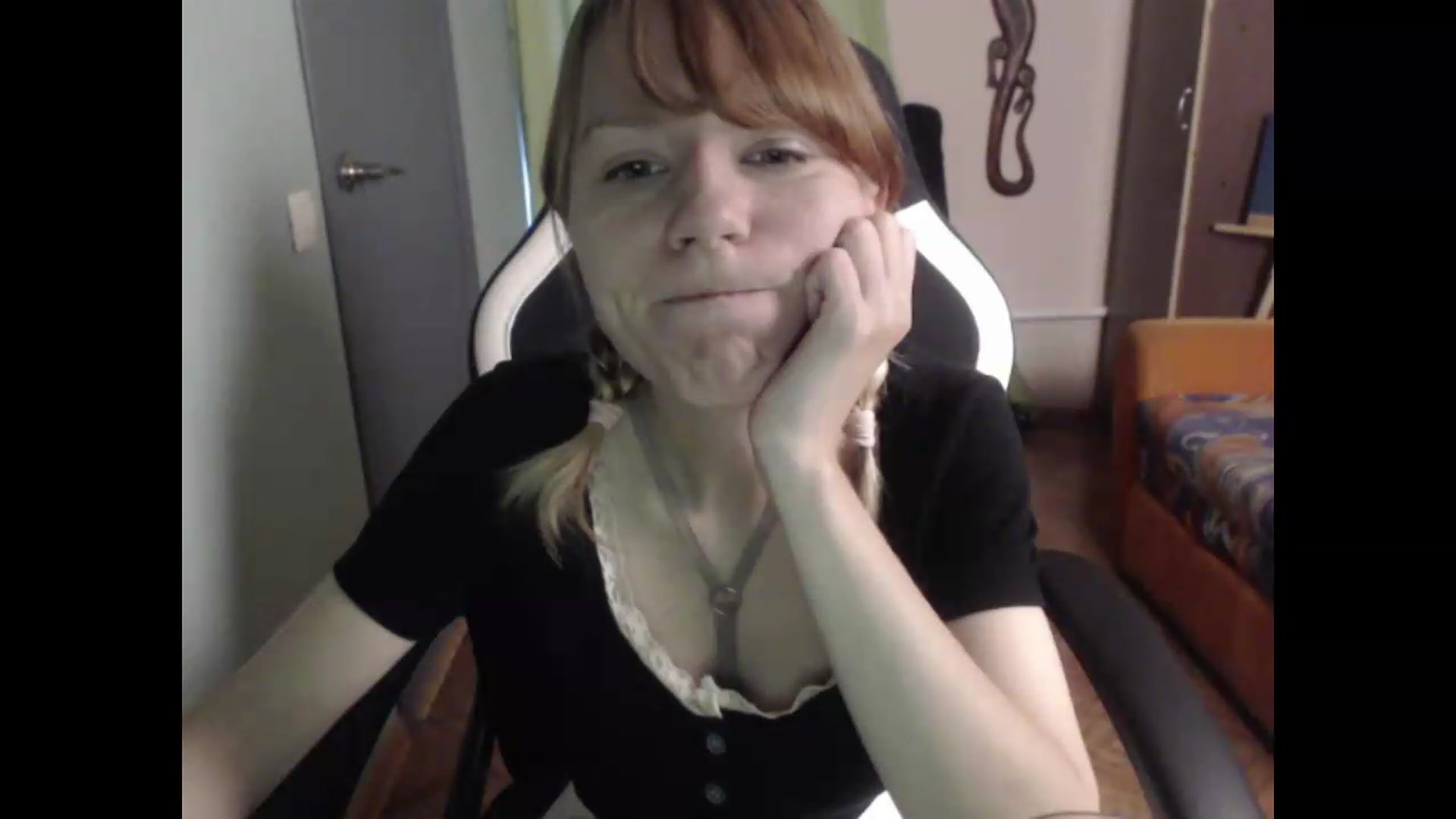 Gallery image thumbnail from NikiFoks18's myfreecams stream on, 07/17/2026, 02:41 image 20 of 20