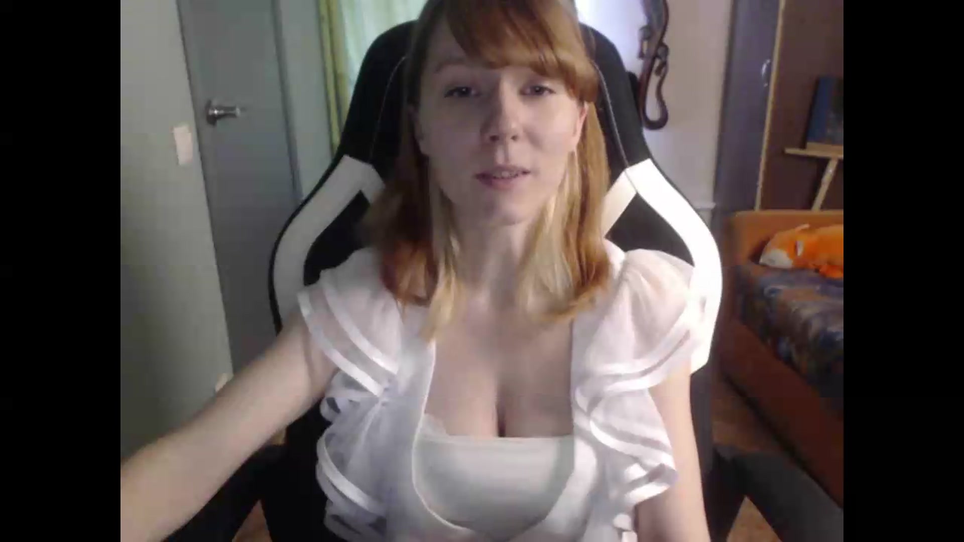 Gallery image thumbnail from NikiFoks18's myfreecams stream on, 07/24/2026, 08:56 image 17 of 20