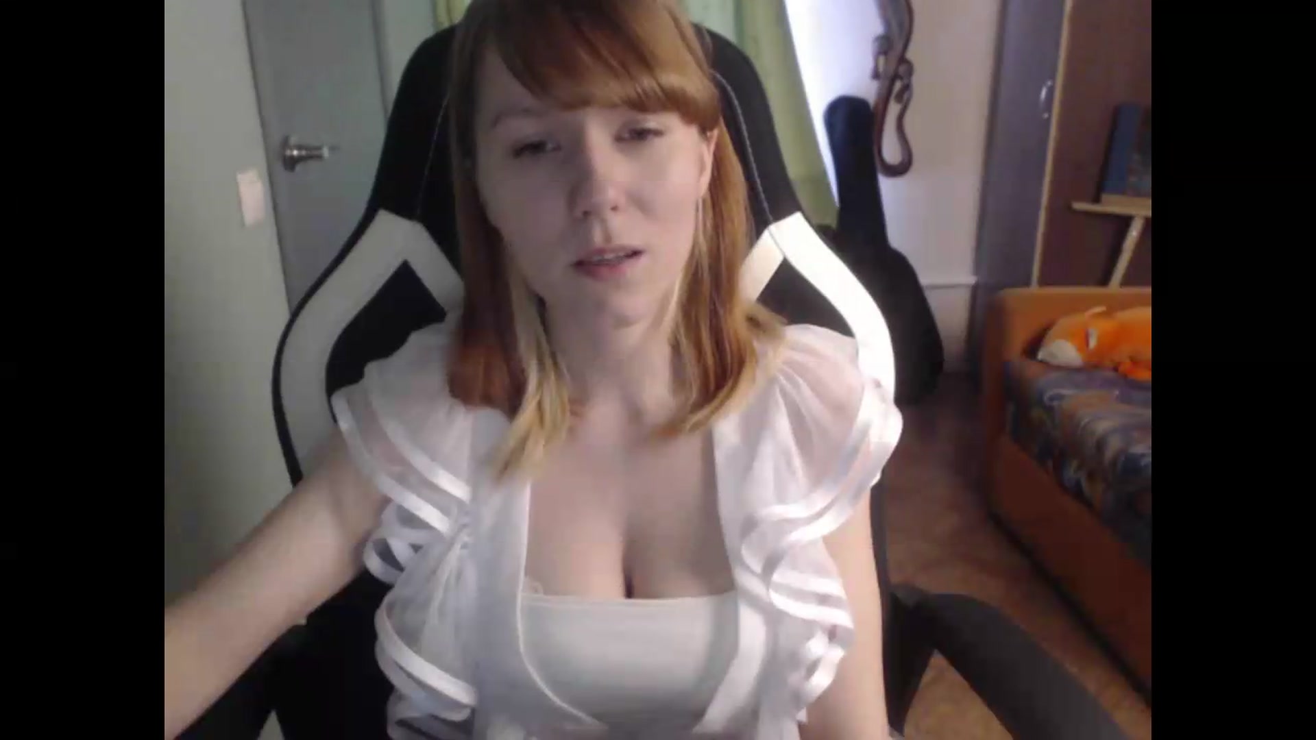 Gallery image thumbnail from NikiFoks18's myfreecams stream on, 07/24/2026, 08:56 image 5 of 20