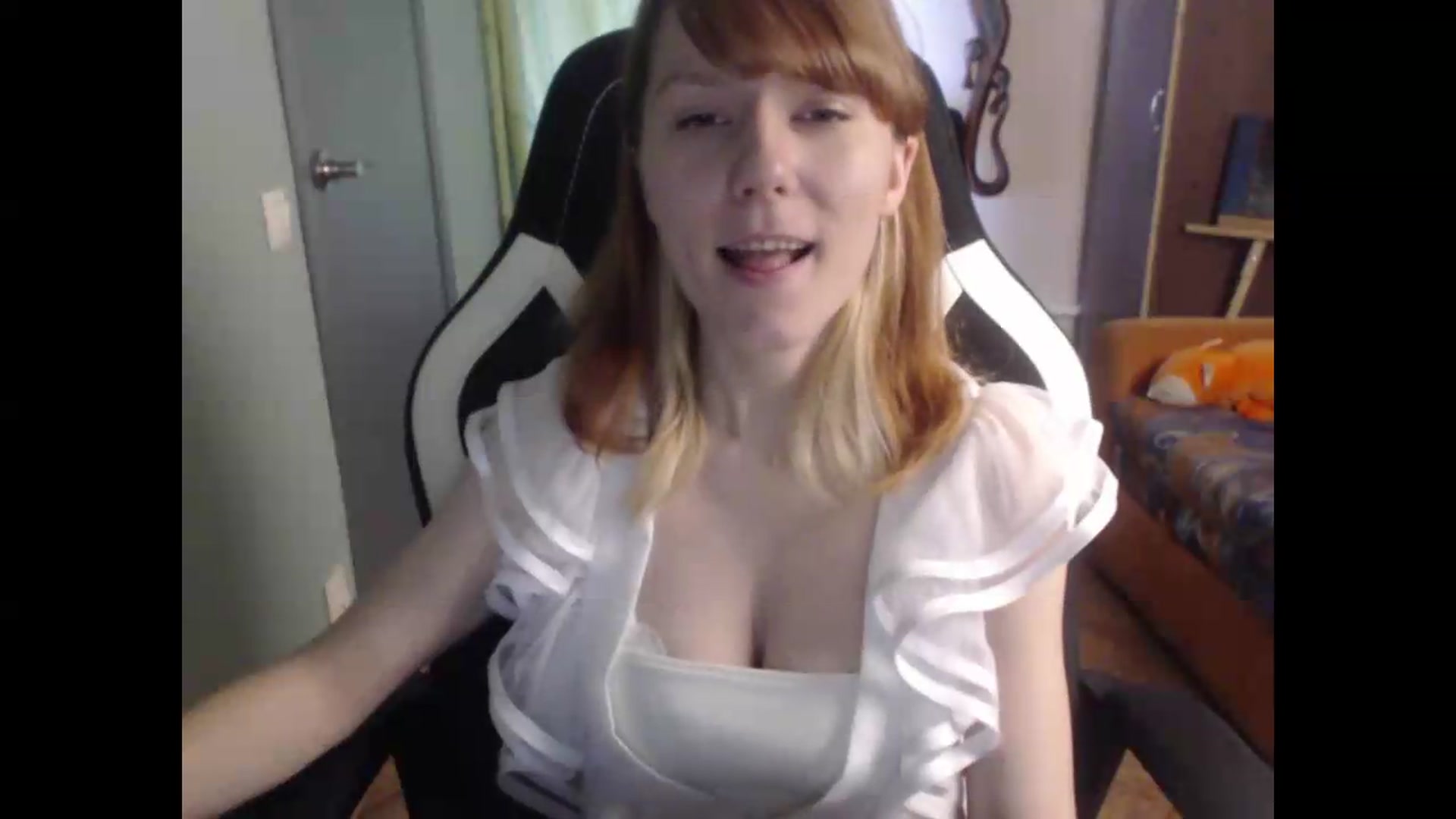 Gallery image thumbnail from NikiFoks18's myfreecams stream on, 07/24/2026, 08:56 image 16 of 20